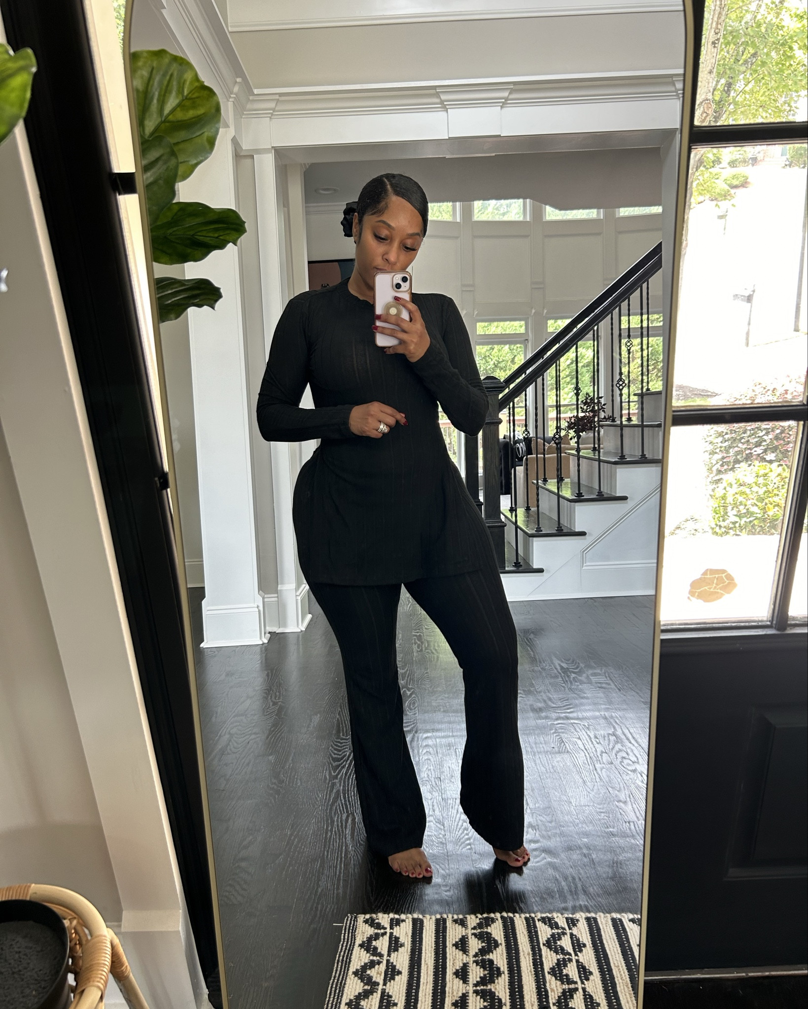 A chill, cozy set for the cooler season  