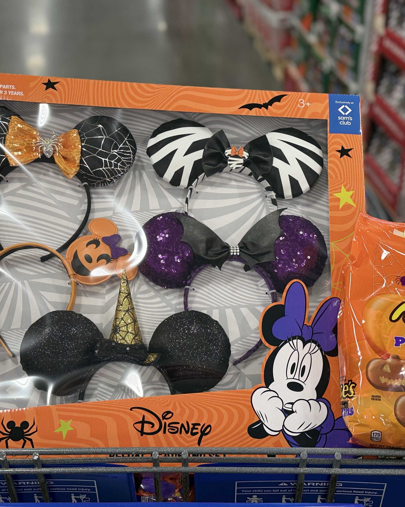 I’m a sucker for Disney Minnie Mouse Ears! I don’t need any more ears, but these were so cute and on clearance for less than $11🤑 

So of course I had to buy them👑❤️💛🖤 #LTKtravel 

#LTKHalloween #LTKSeasonal #LTKFamily