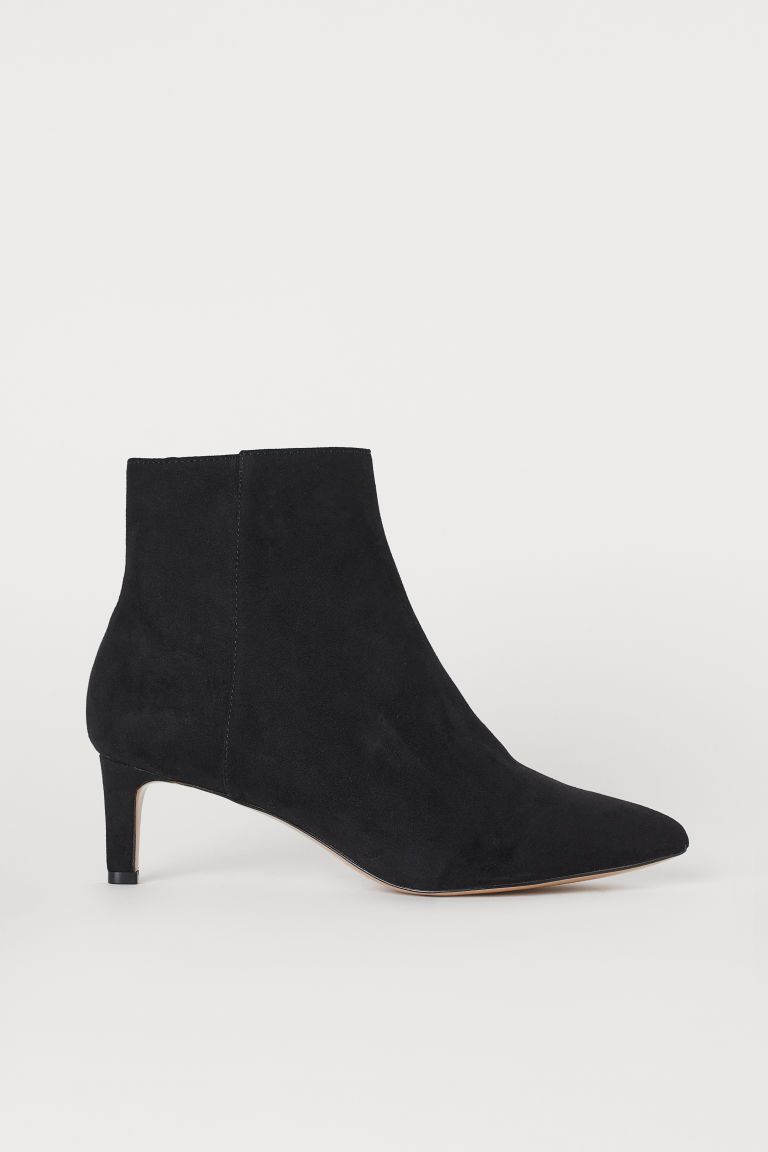 Ankle boots with pointed toes, covered heels, and side zip. Fabric lining and faux leather insole... | H&M (US + CA)