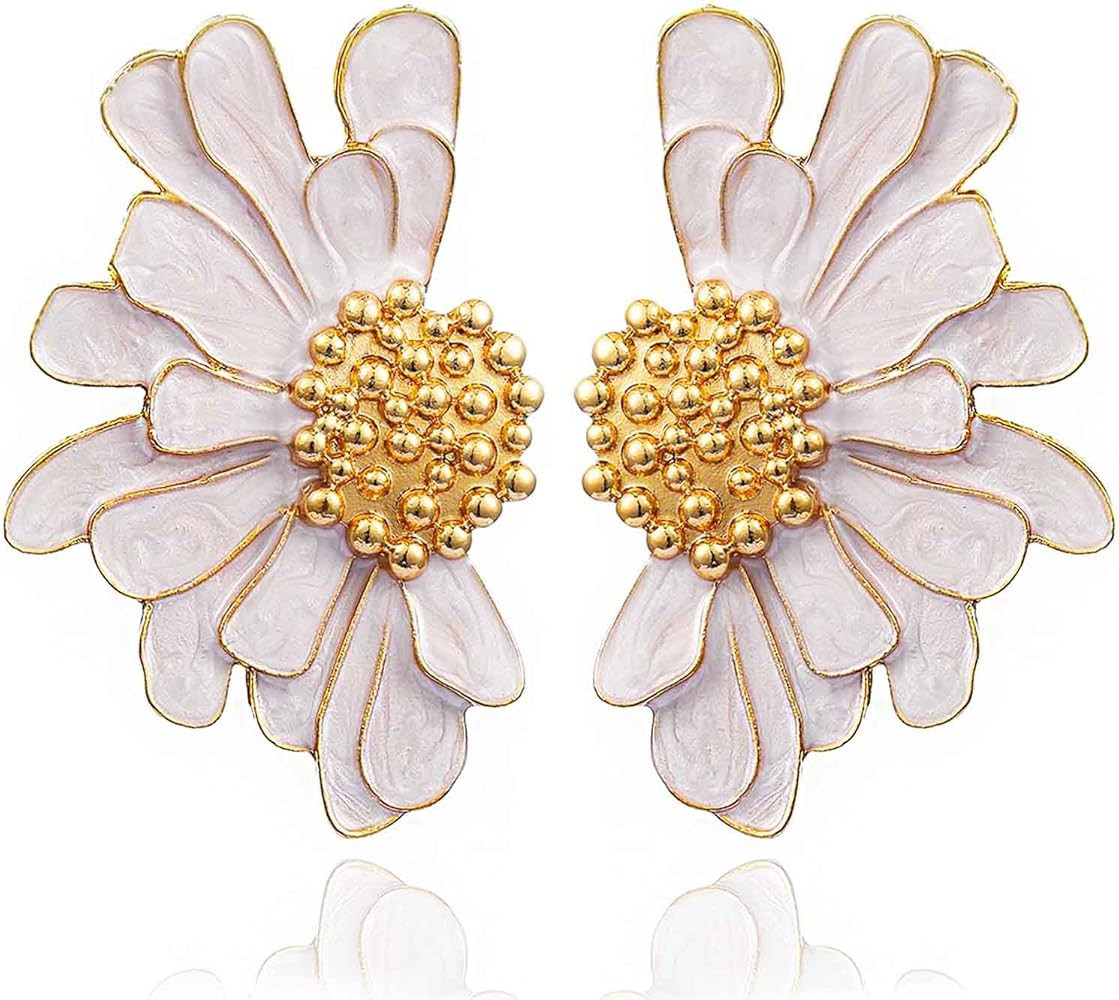 Vintage Flower Stud Earrings Exaggerated Oversized Daisy Flower Earrings Statement Jewelry for Wo... | Amazon (US)