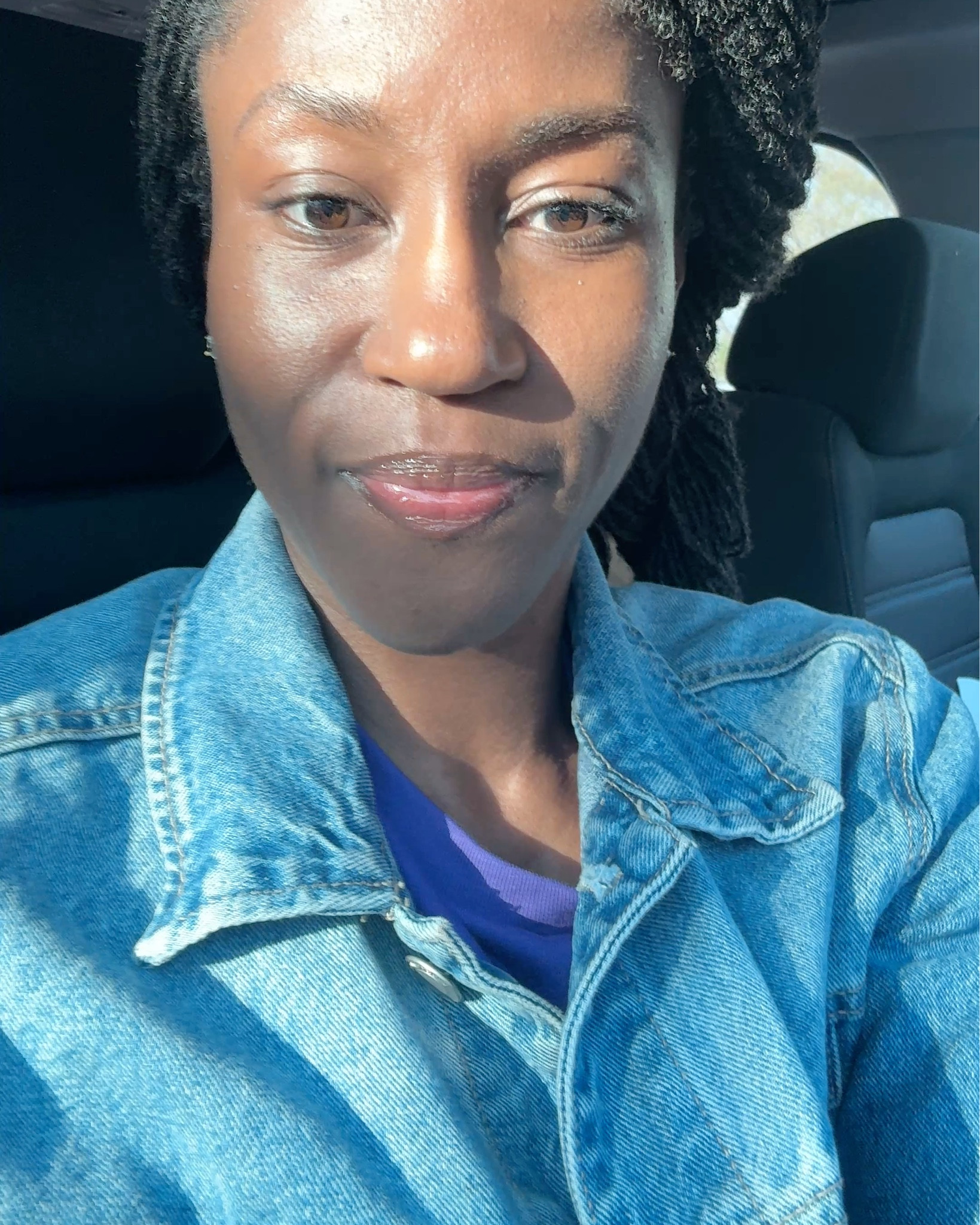 A mineral sunscreen that’s brown girl friendly. I love that it blends in well and gives a glowy finished look and evens out skin tone. 

#LTKBeauty