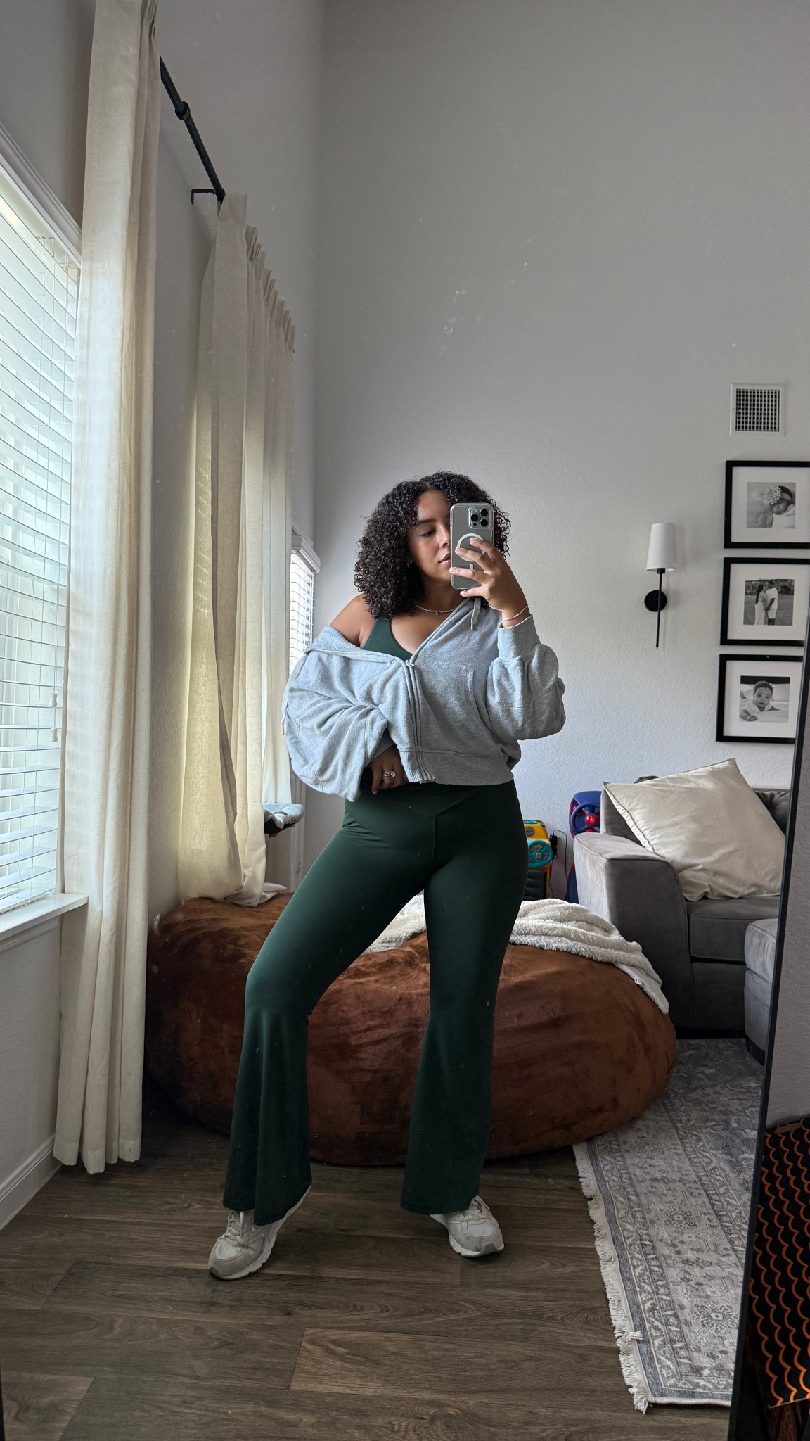 Fall transition active set. Aerie set, green set

#LTKMidsize #LTKActive #LTKPetite