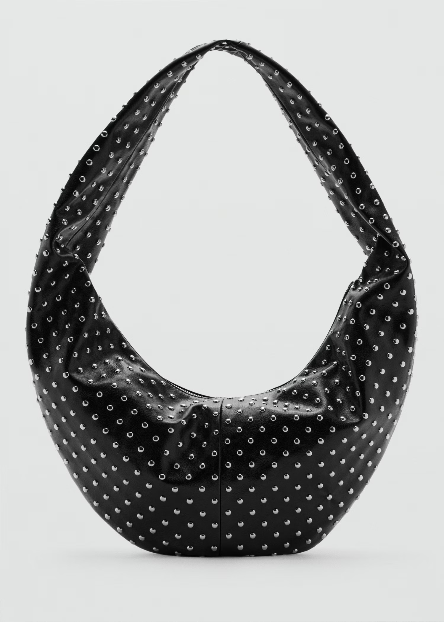 Sac porté épaule ovale à clous | Mango EU