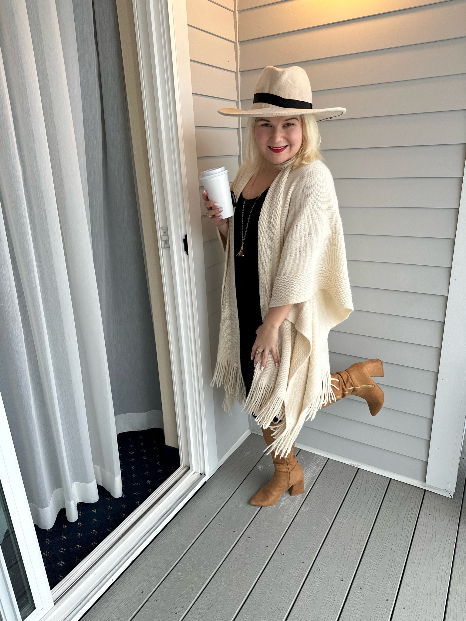 My favorite outfit staples are perfect for traveling! The spanx leggings and Lululemon Love Tank are so versatile and perfect to dress up or down. 

#LTKtravel #LTKmidsize #LTKstyletip