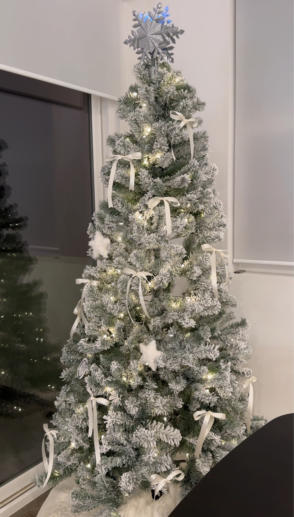 white christmas tree 

#LTKHoliday #LTKSeasonal