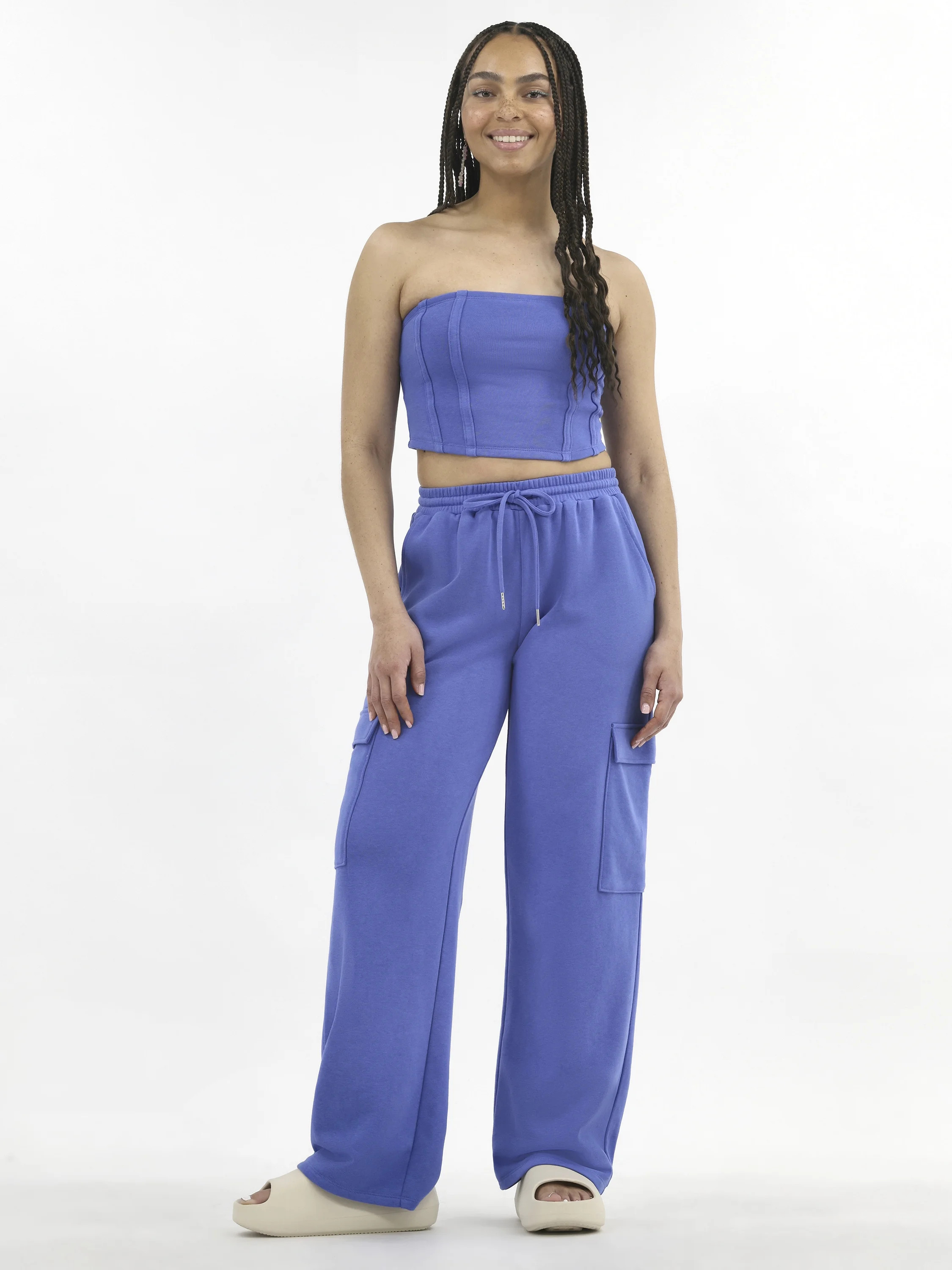 No Boundaries Tube Top and Cargo Sweatpants Set, 2-Piece, Women's | Walmart (US)