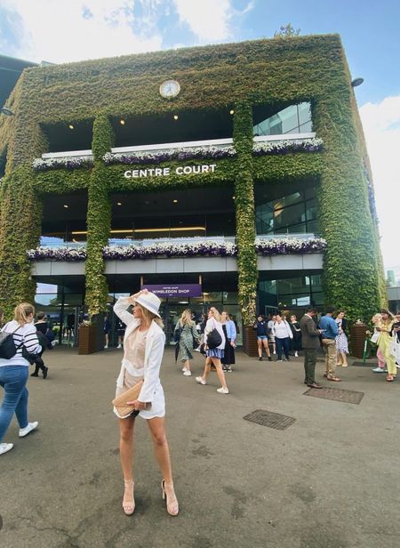 Wimbledon outfit 🎾 smart casual 

Mini skirt wavy top tan white dress