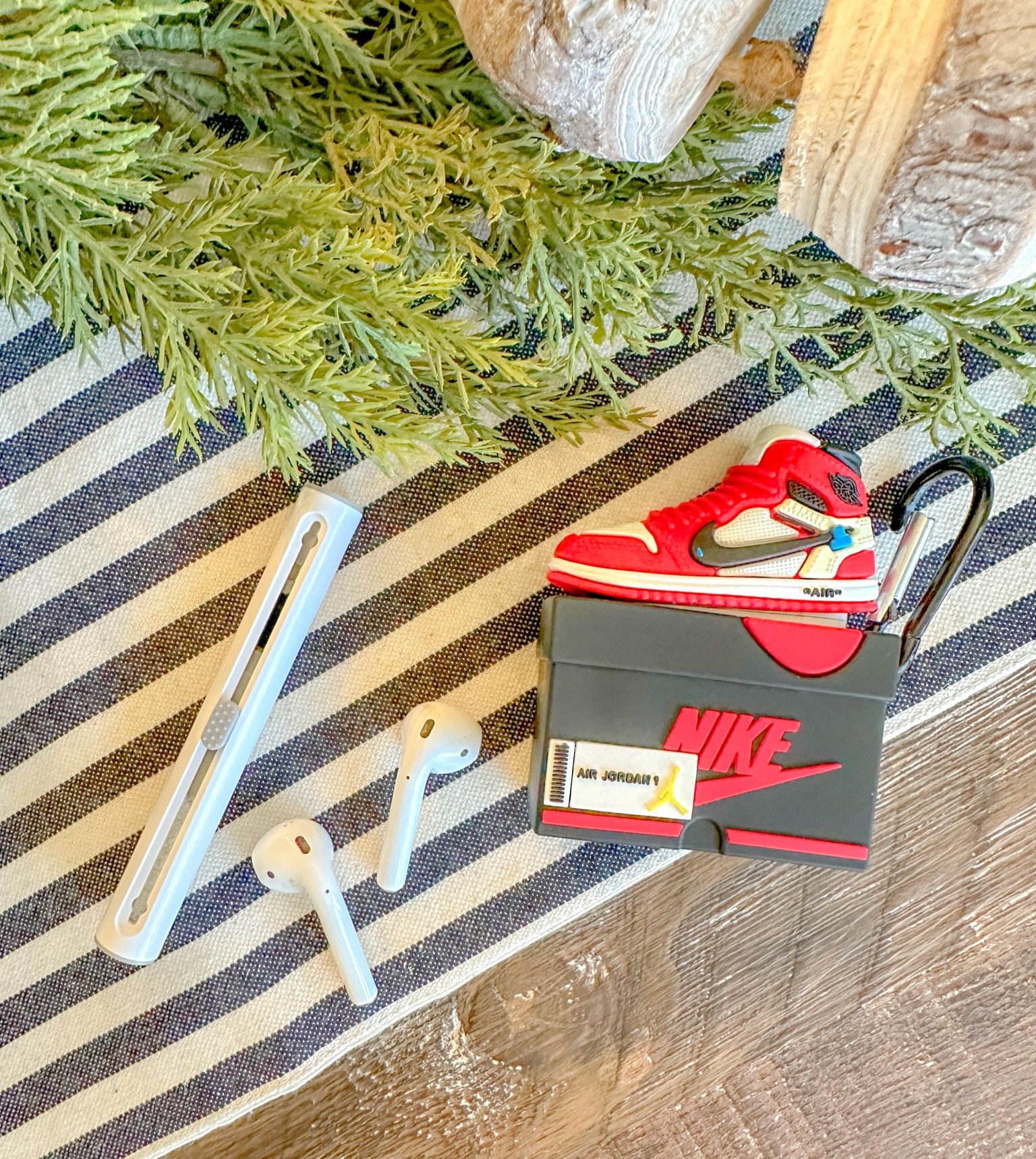 ✨The perfect gadgets for stocking stuffers! This dual sided cleaning tool works so well to clean AirPods. And then if you have a sneaker lover, this AirPod case is the cutest!! 

#stockings #stockingstuffers #gadgets #airpods #airpodaccessories #airpodcase #airpodcleaner #amazonfinds #giftsforhim #giftsforteens

#LTKGiftGuide #LTKkids #LTKHoliday