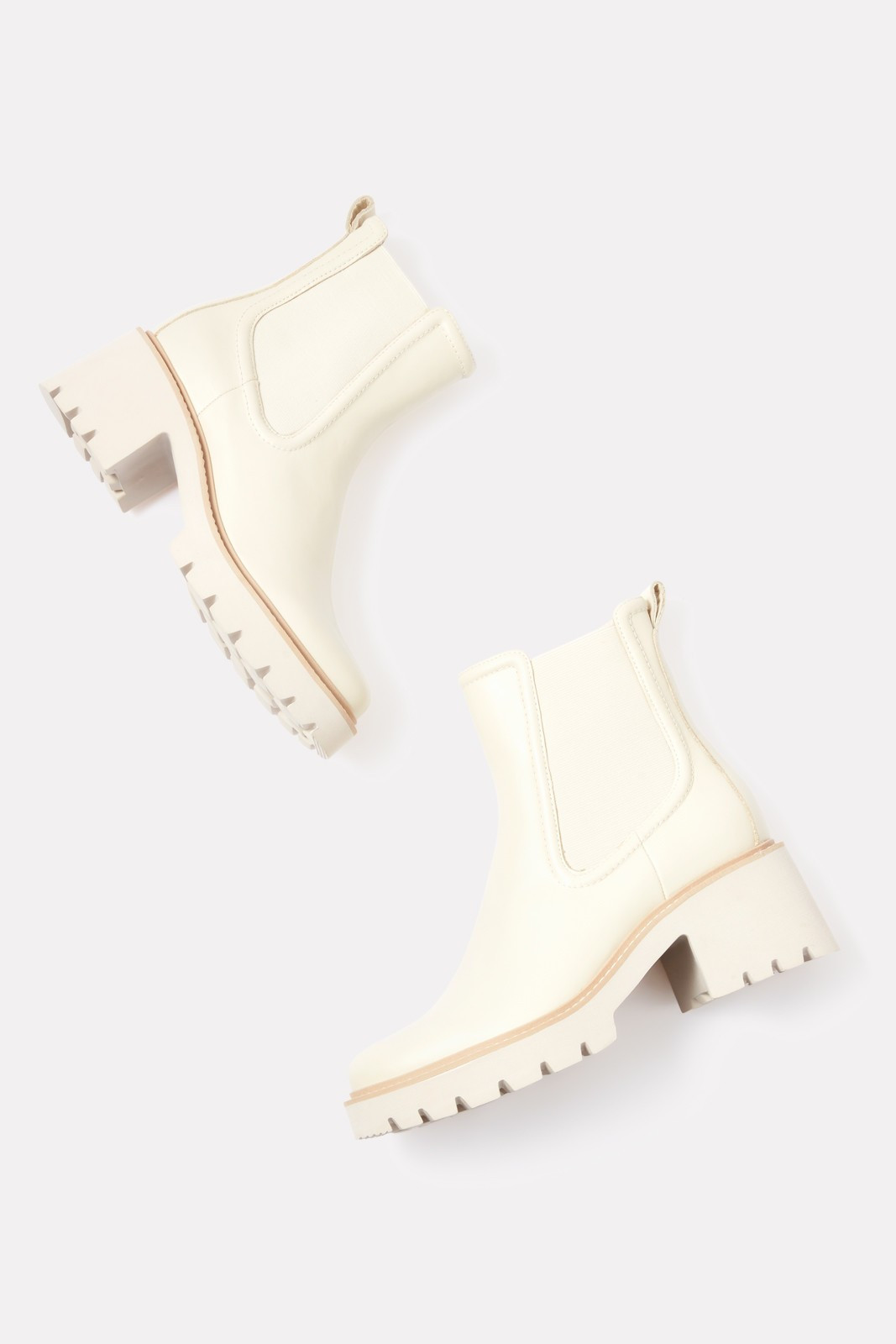 DOLCE VITA Hawk H20 Lug Sole Chelsea Boot | EVEREVE | Evereve