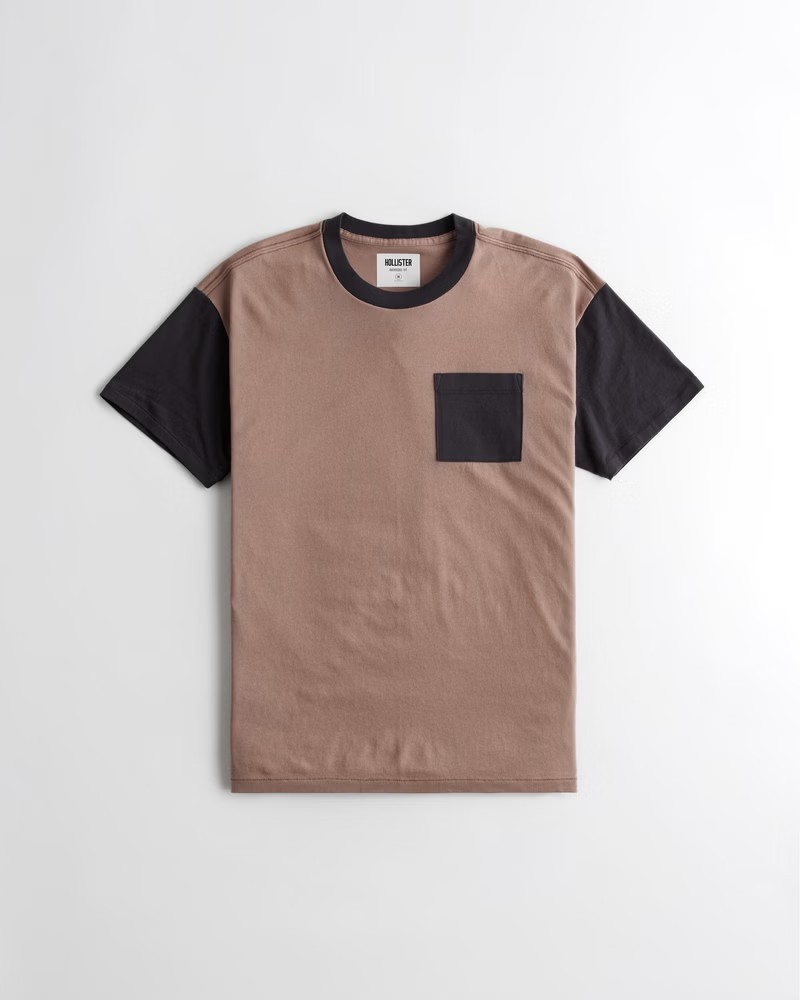 Men's Oversized Pocket Crew T-Shirt | Men's Clearance | HollisterCo.com | Hollister (US)