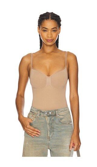 Seamless Sculpt Thong Bodysuit in Sienna | Revolve Clothing (Global)