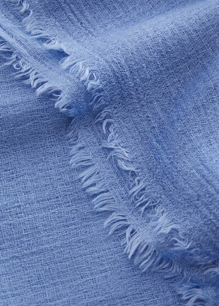 Scarves and foulards for Women 2023 | Mango USA | MANGO (US)