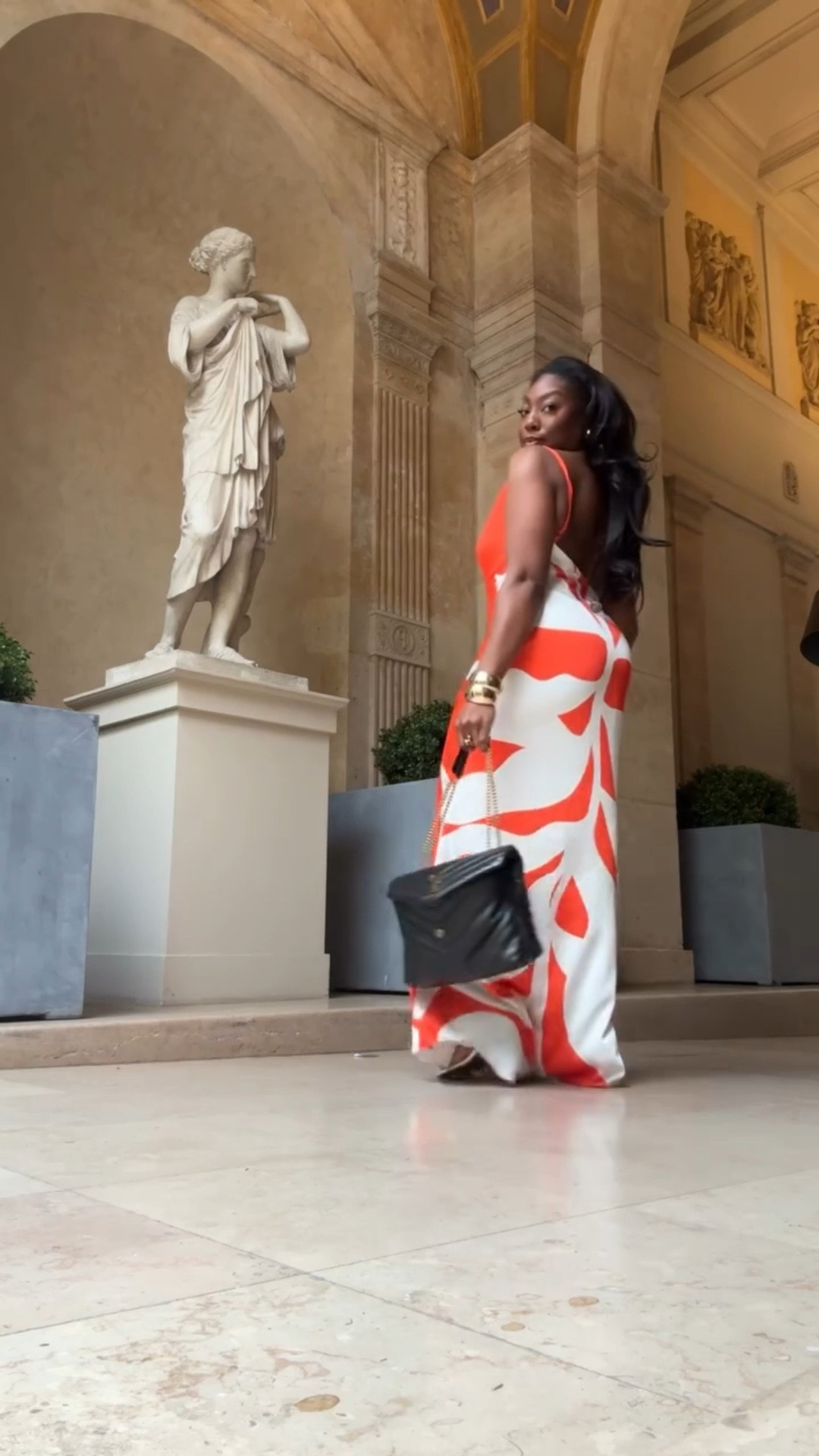 Outfit Check 🥂🇫🇷✨

The theme for the evening was ‘a touch of orange’.
I’m still so obsessed with this black-owned maxi dress by Hanifa!! It's the back of the dress for need!! 🧡✨

#outfitofthenight #midsizeoutfit #summeroutfitideas #partyinparis #outfitcheck

#LTKsummer #LTKstyletip #LTKmidsize