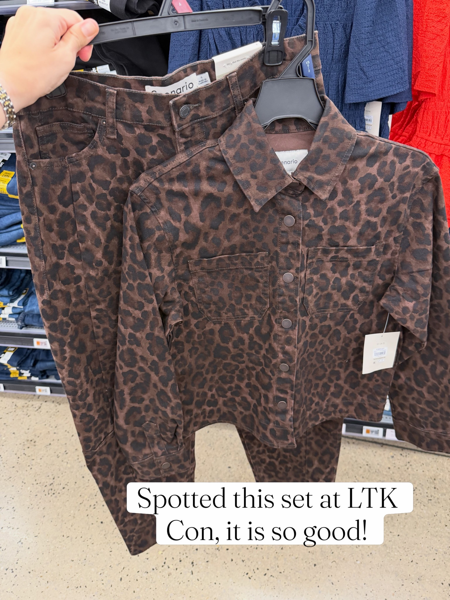Walmart is giving fashion with this leopard print denim jacket and barrel jeans! Mix and match. #walmartfashion