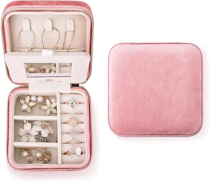 Velvet Travel Jewelry Box for Women - Portable Plush Jewelry Case with Zipper - Small Earring Org... | Amazon (US)