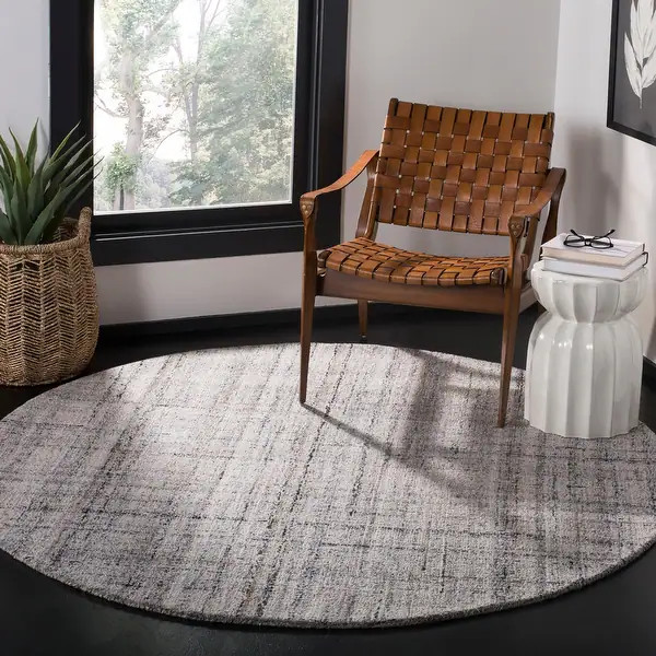 SAFAVIEH Handmade Abstract Nettie Modern Viscose Rug - Overstock - 11736889 | Bed Bath & Beyond
