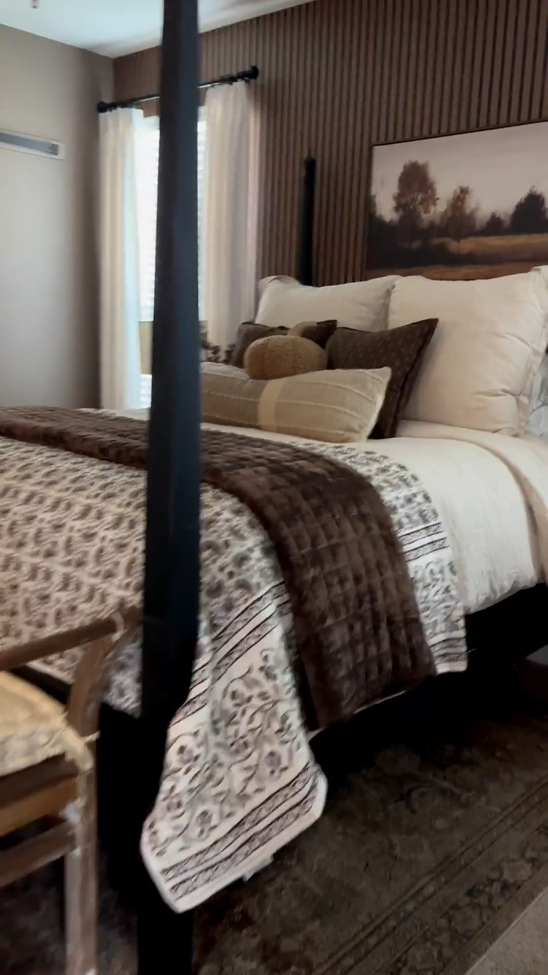 Wall treatments make all the difference, wallpaper, wall panelling, bedding, bedroom decor

#LTKHome #LTKdayinmylife #LTKSeasonal