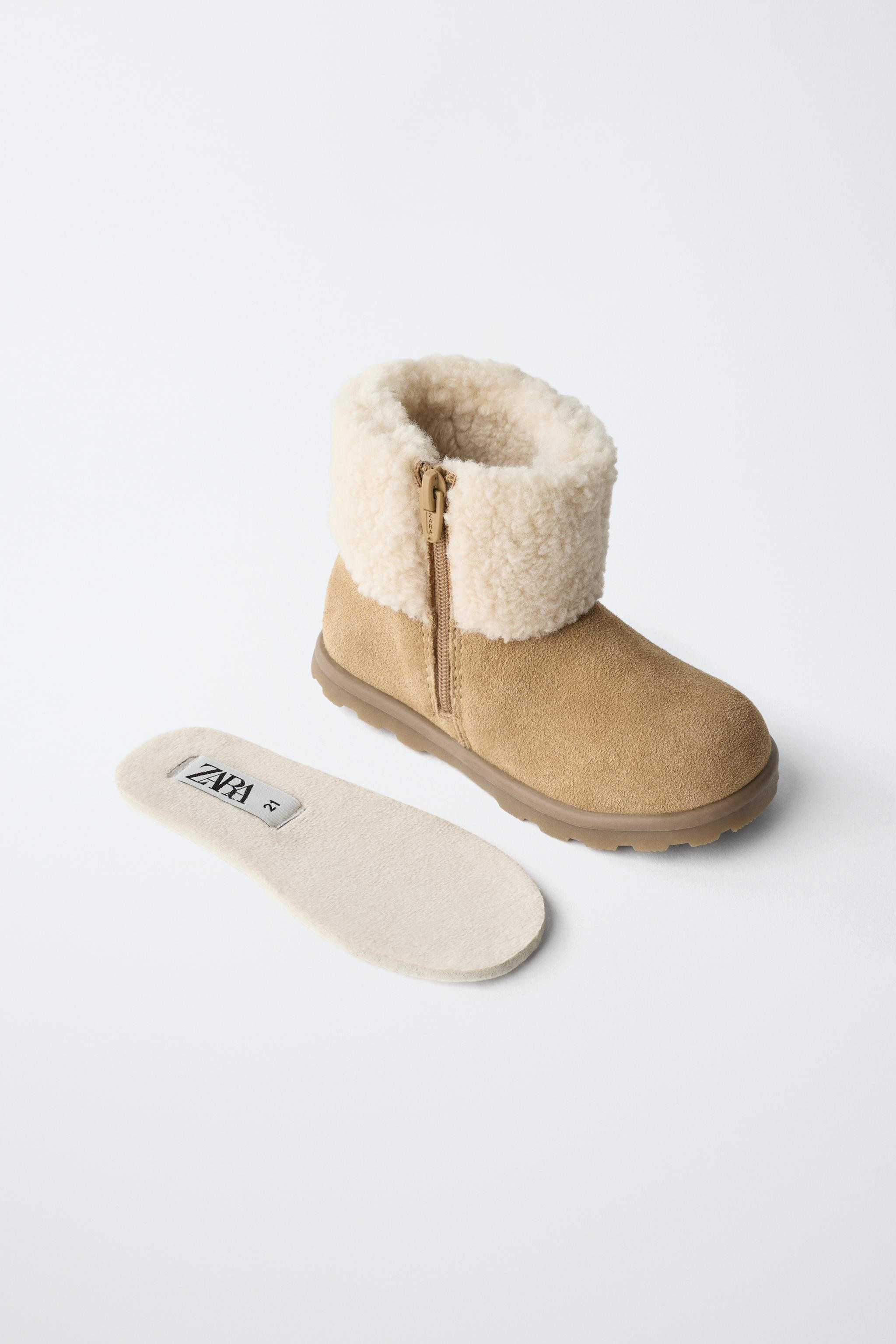 LINED BAREFOOT BOOTS | Zara US