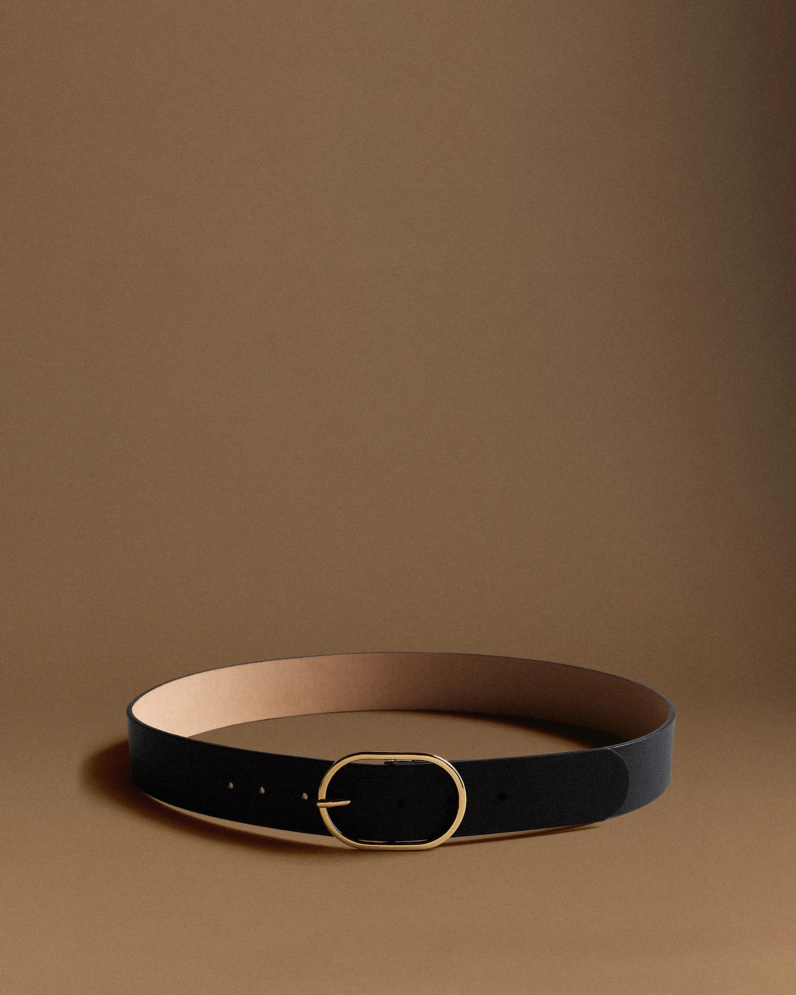 Cleo Oval European Leather Belt | Quince