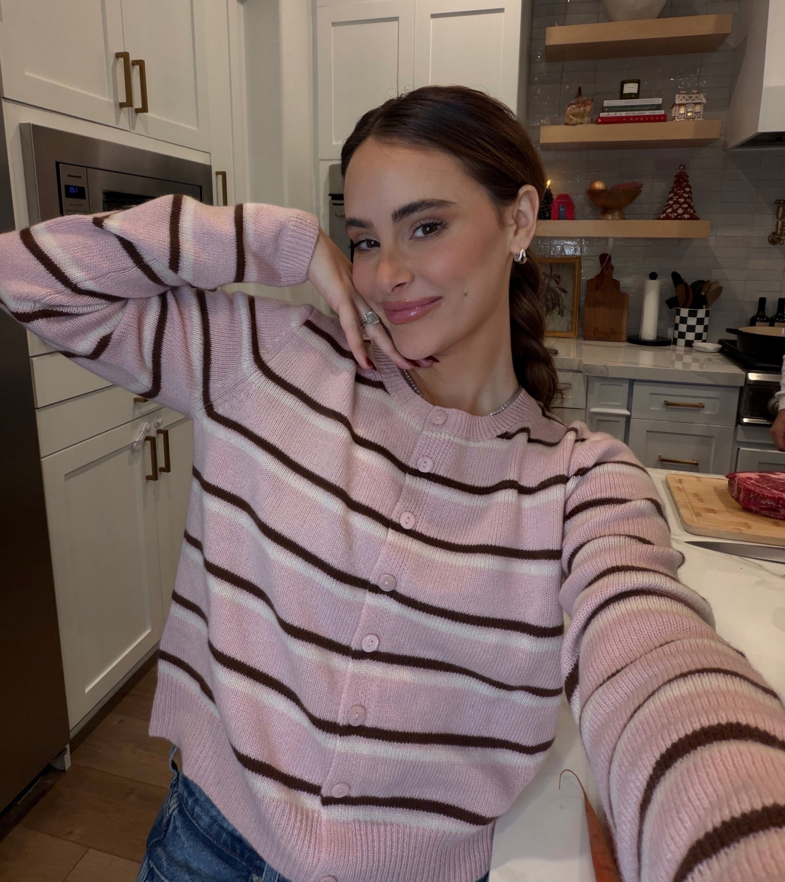 cashmere cardigans all winter long 🩷

#LTKootd #LTKStyleTip #LTKHoliday