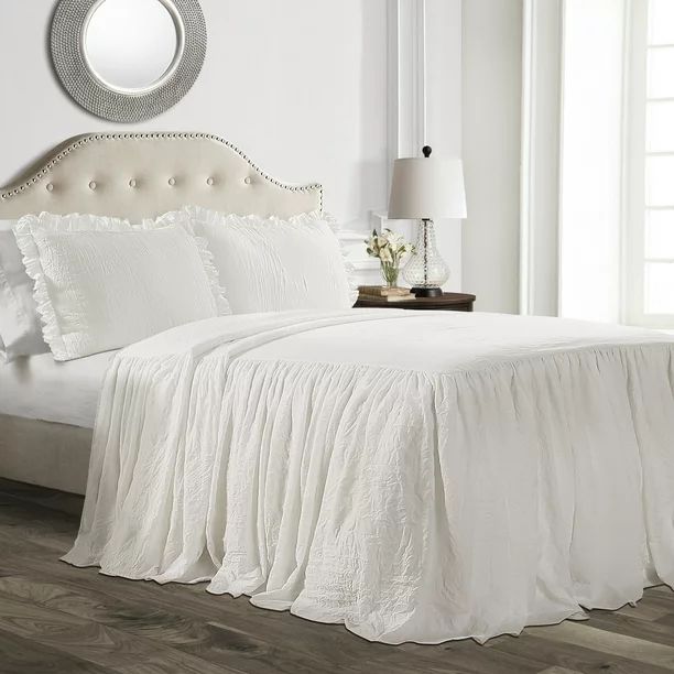 Lush Decor Ruffle Skirt Bedspread, Queen, White, 3-Pc Set - Walmart.com | Walmart (US)
