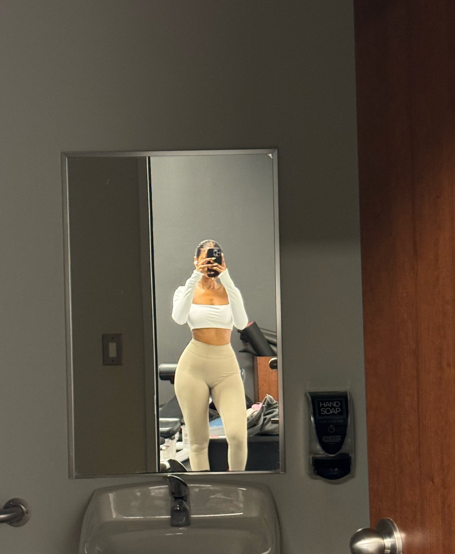 Affordable workout set 

#LTKcanada #LTKsale #LTKstyletip