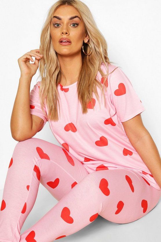 Plus All Over Heart PJ Set | Boohoo.com (US & CA)