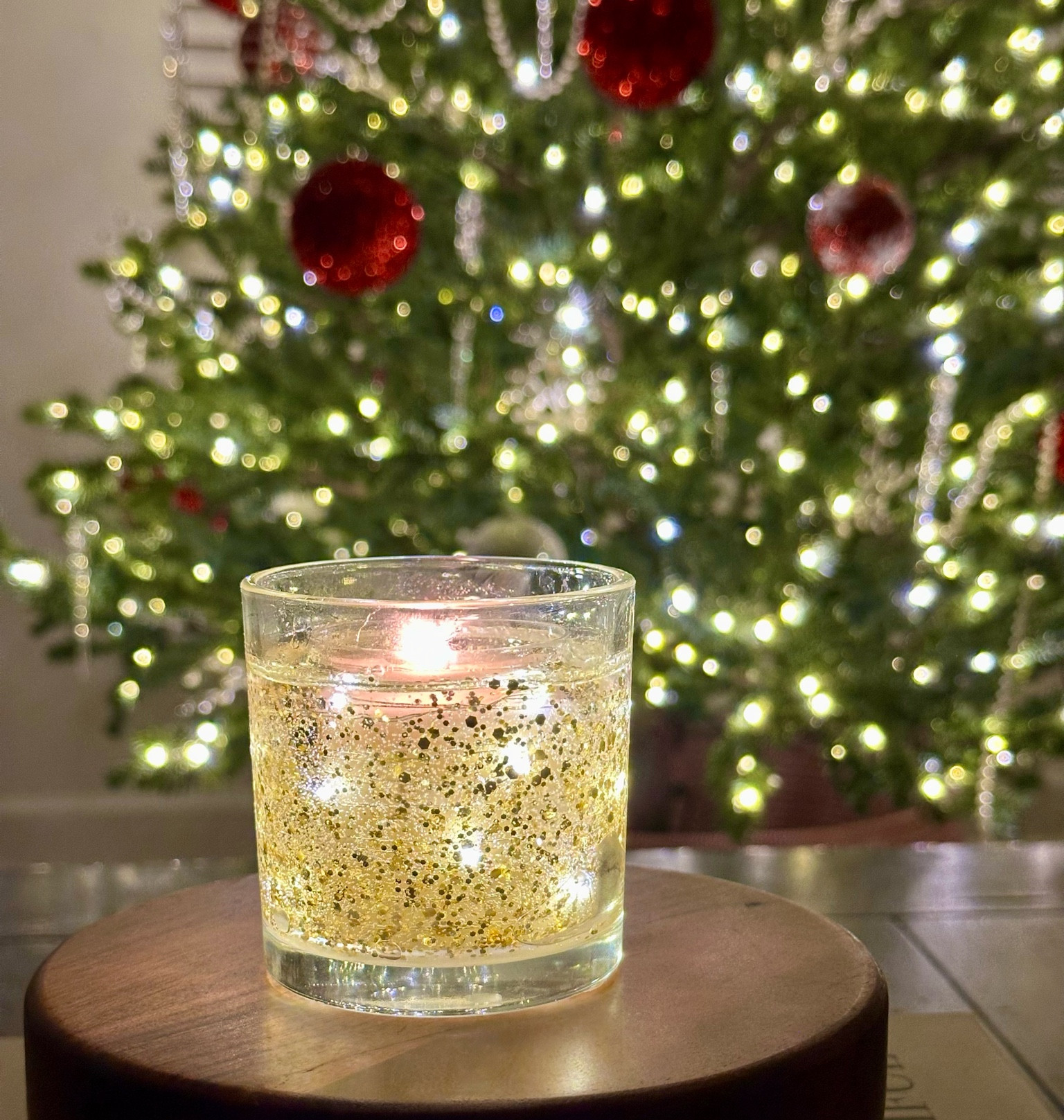 This is such a beautiful candle and love it for a gift too!!! ✨

#LTKSeasonal #LTKHoliday #LTKHome