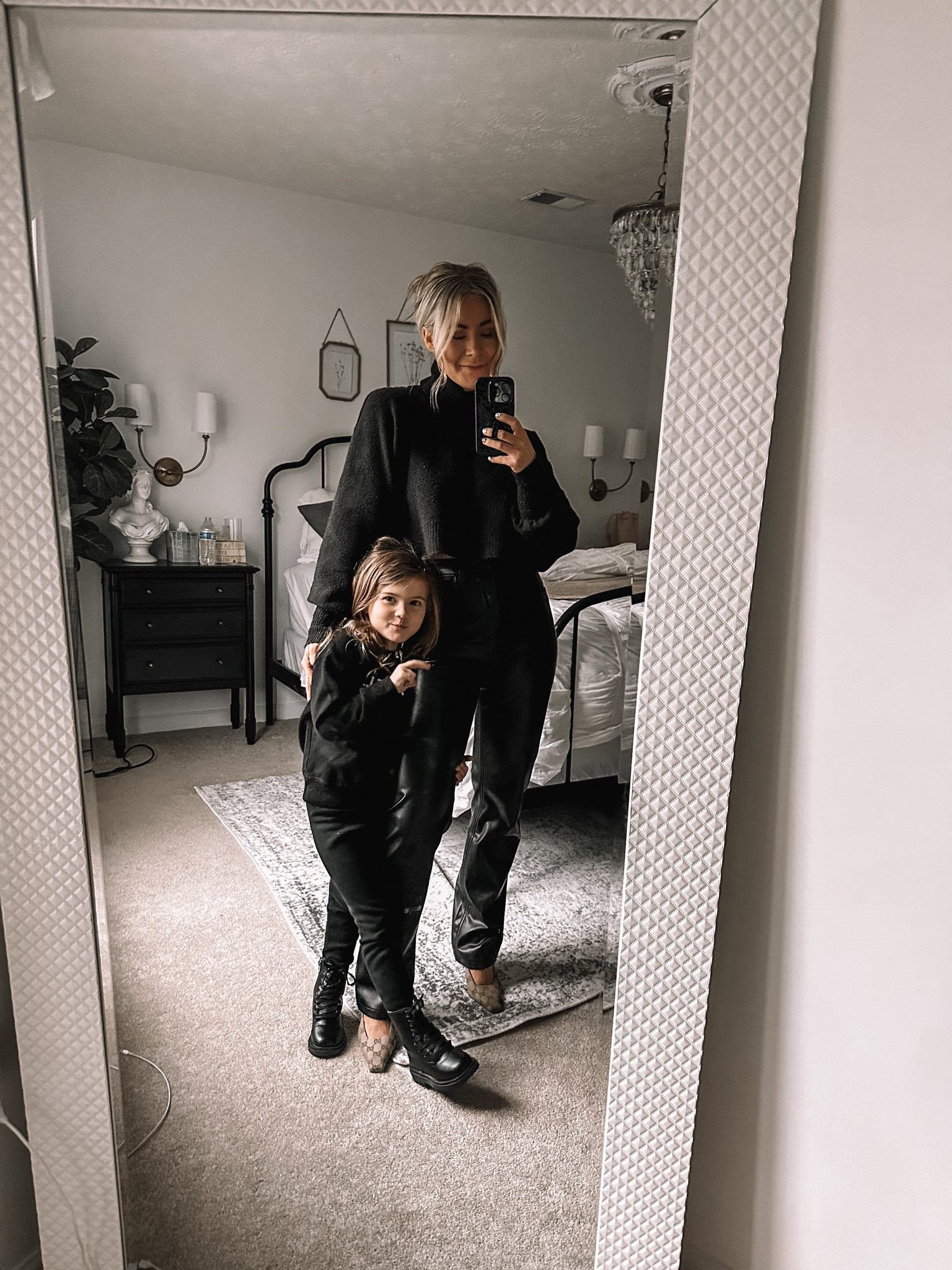 All black outfit, faux leather pants, Gucci heels, cropped sweater 