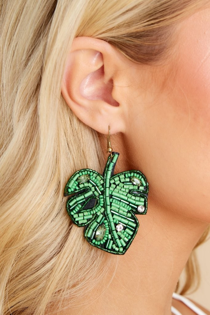Island Vibes Green Beaded Earrings | Red Dress 