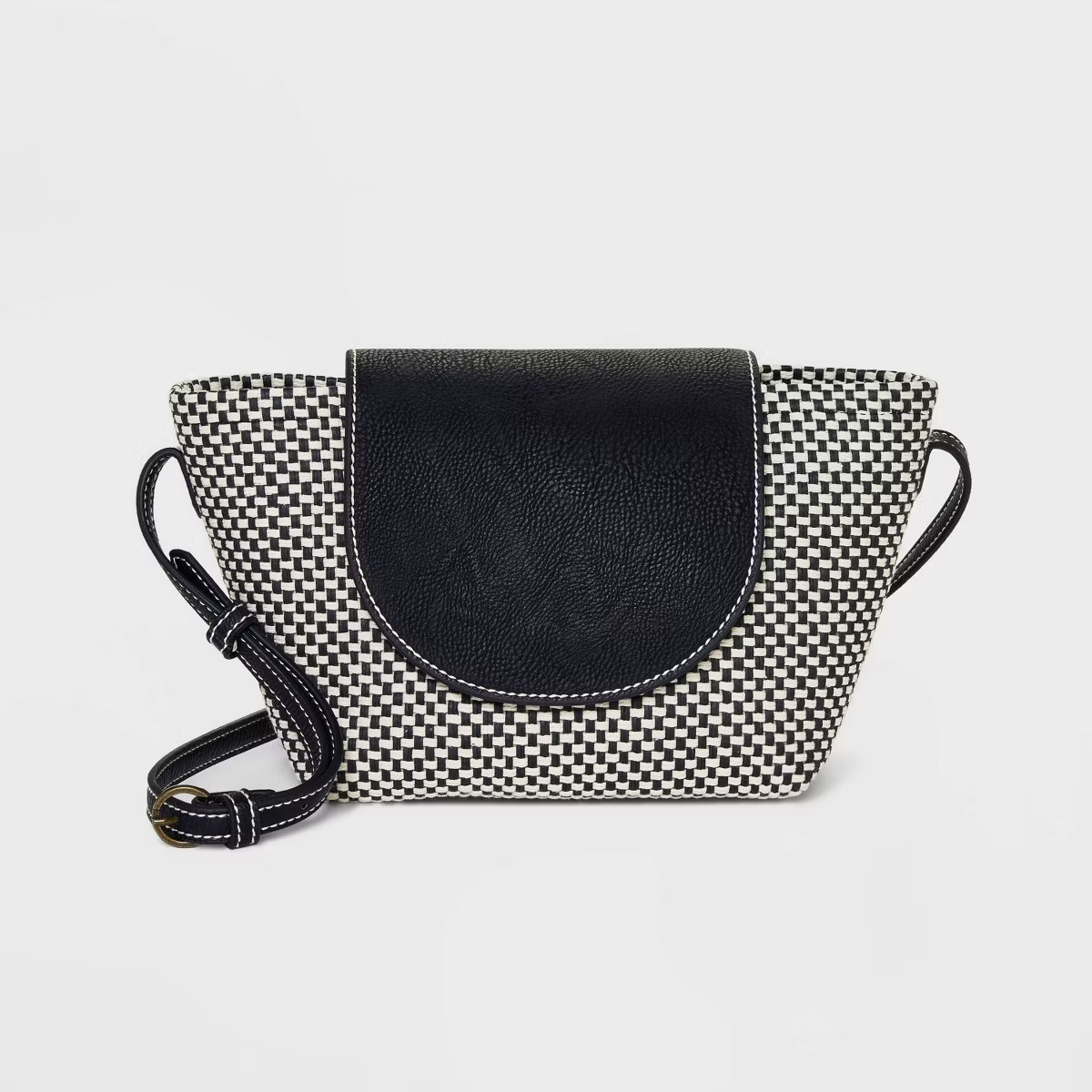 Straw Crossbody Bag - Universal Thread™ | Target