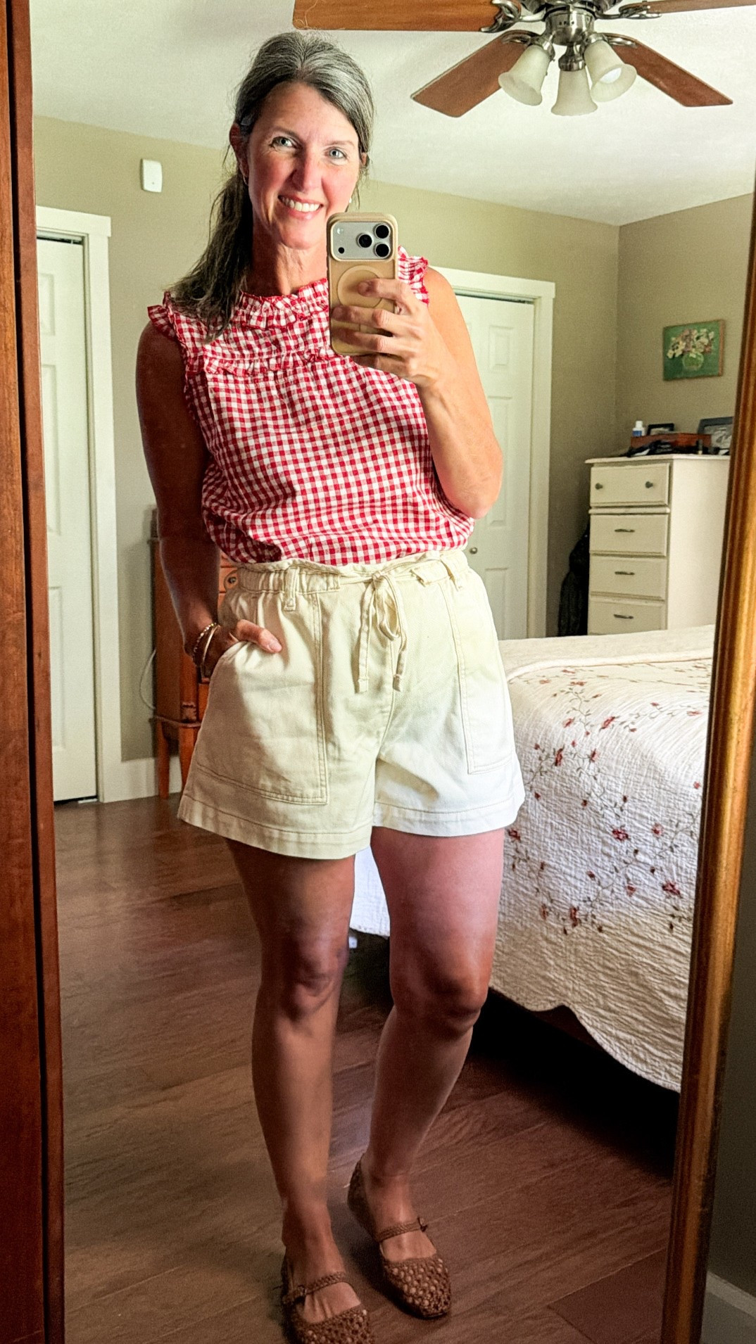 I love this red and white gingham tank and cute ivory drawstring shorts! Such a summer staple and great transition to fall! Perfect for game day too!

#LTKgrwm #LTKootd #LTKOver40