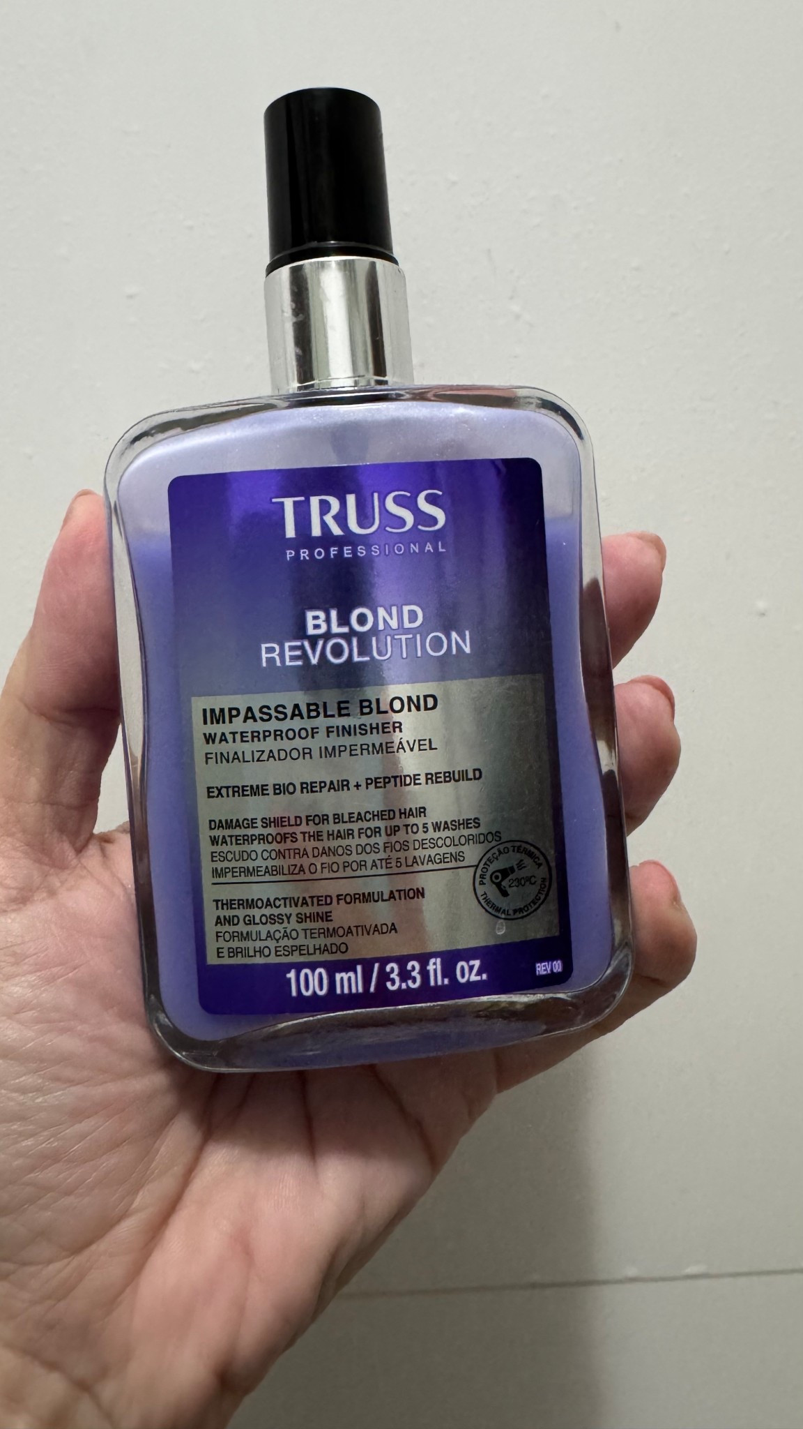 Você conhece esse finalizador impermeabilizante da Truss ? Além de proteger o cabelo ainda ajuda a manter o loiro lindo ! 

#LTKbrasil #LTKpromo #LTKbeleza