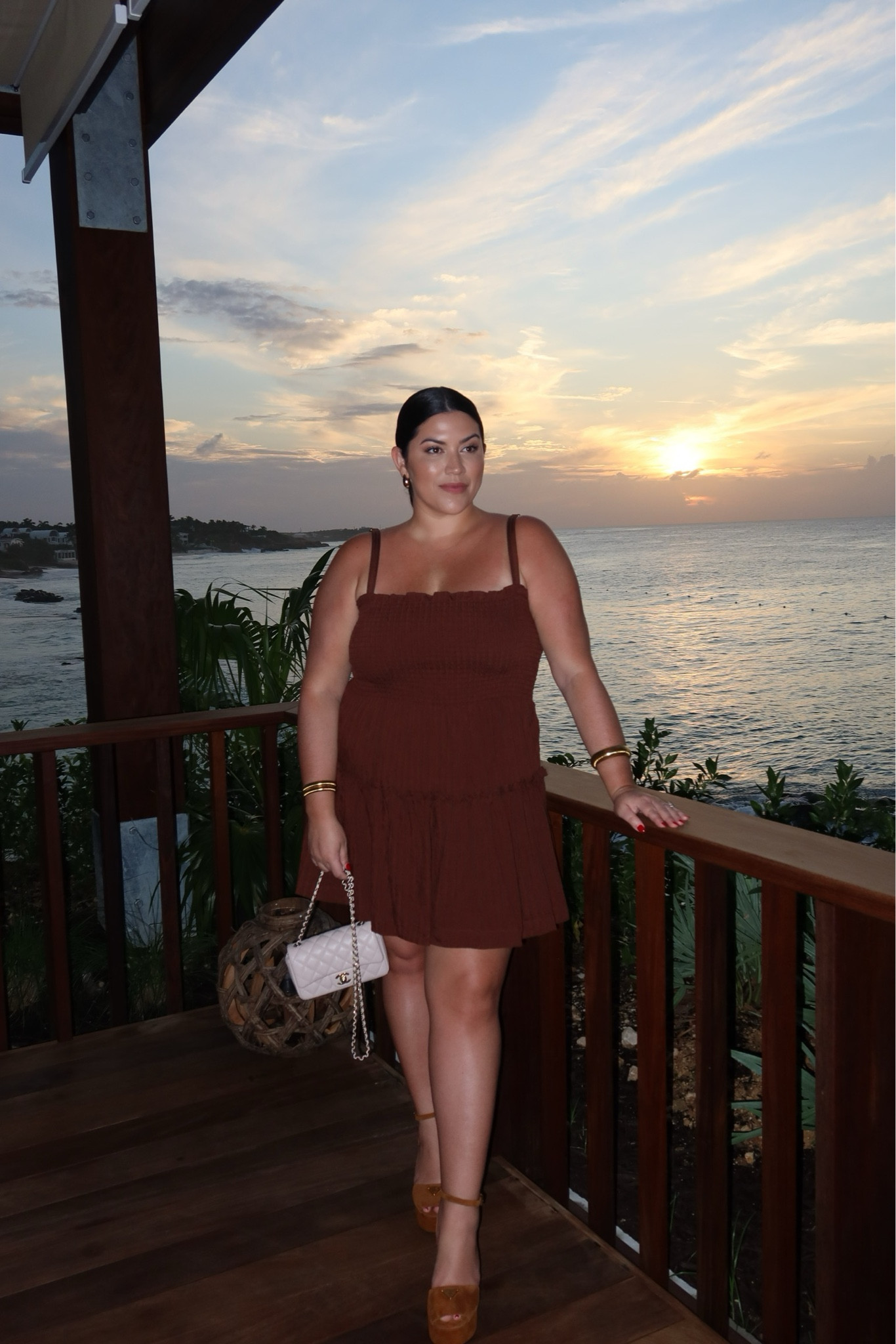 Last night’s dinner look 🌅 and this Mini Nap Dress from Hill House is a closet staple & currently 30% off online! 

#LTKSaleAlert #LTKTravel #LTKStyleTip
