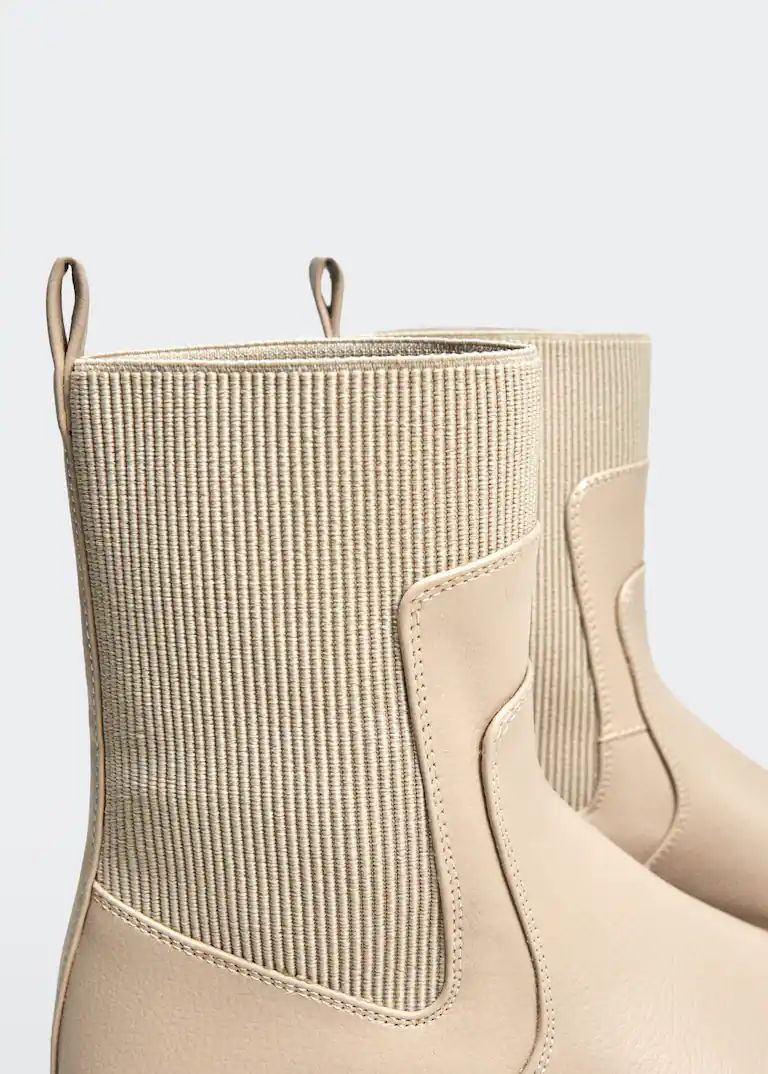 Track sole contrast ankle boots | MANGO (US)