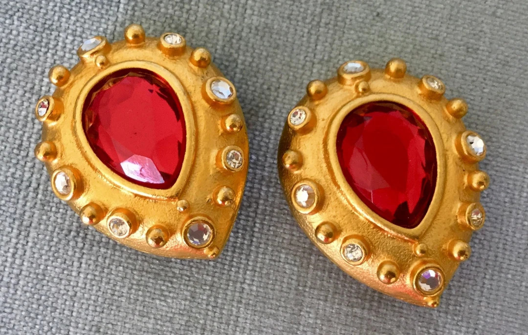 Huge LESLIE BLOCK Signed MOGHUL Ruby Red Teardrop Diamanté Crystal Rhinestone Clip-on Earrings G... | Etsy (US)