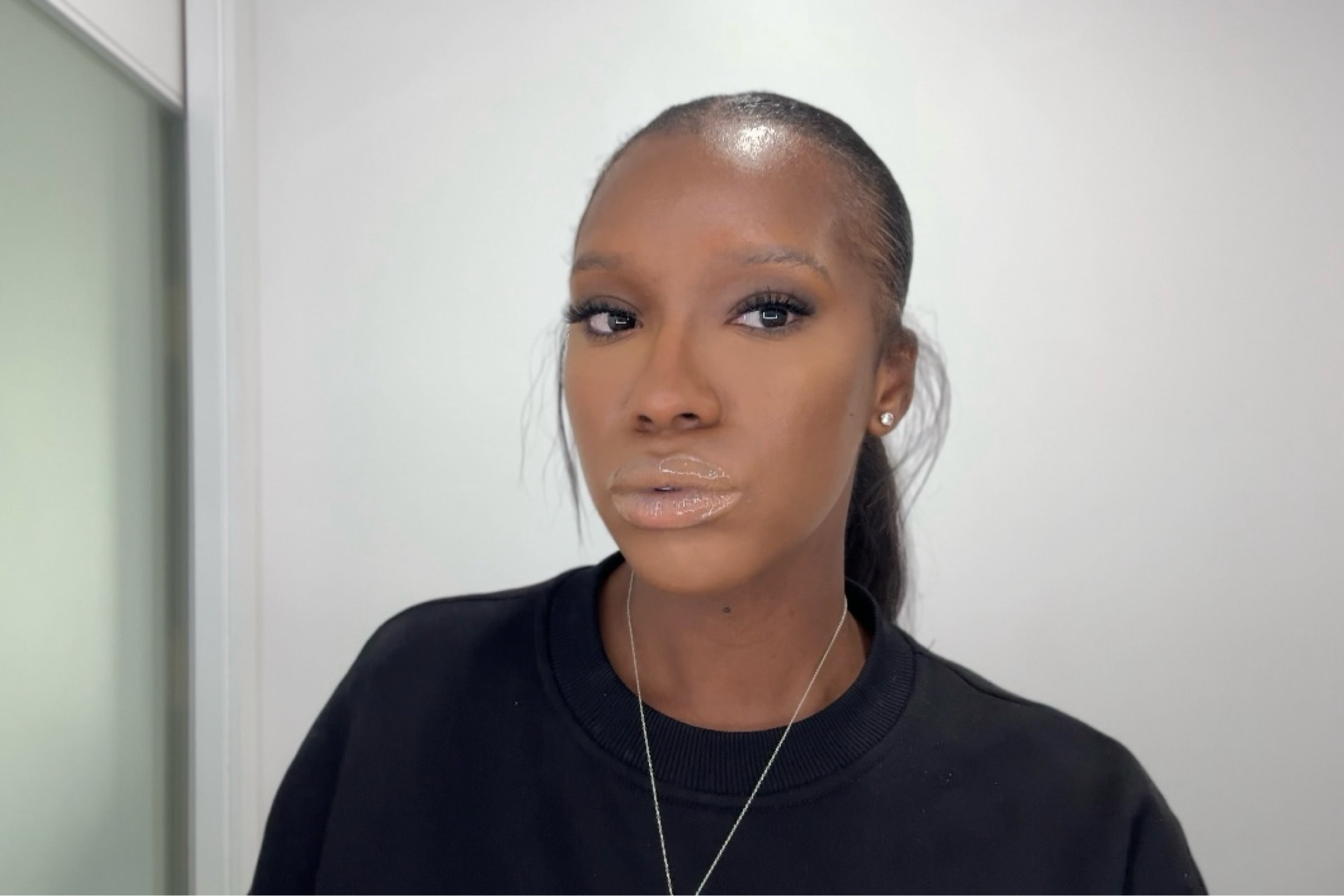 Holiday makeup, Thanksgiving makeup, fall makeup, winter makeup, Sephora, Ulta, Mac, Bobbi Brown, Ami Cole

#LTKBeauty #LTKHoliday #LTKSeasonal