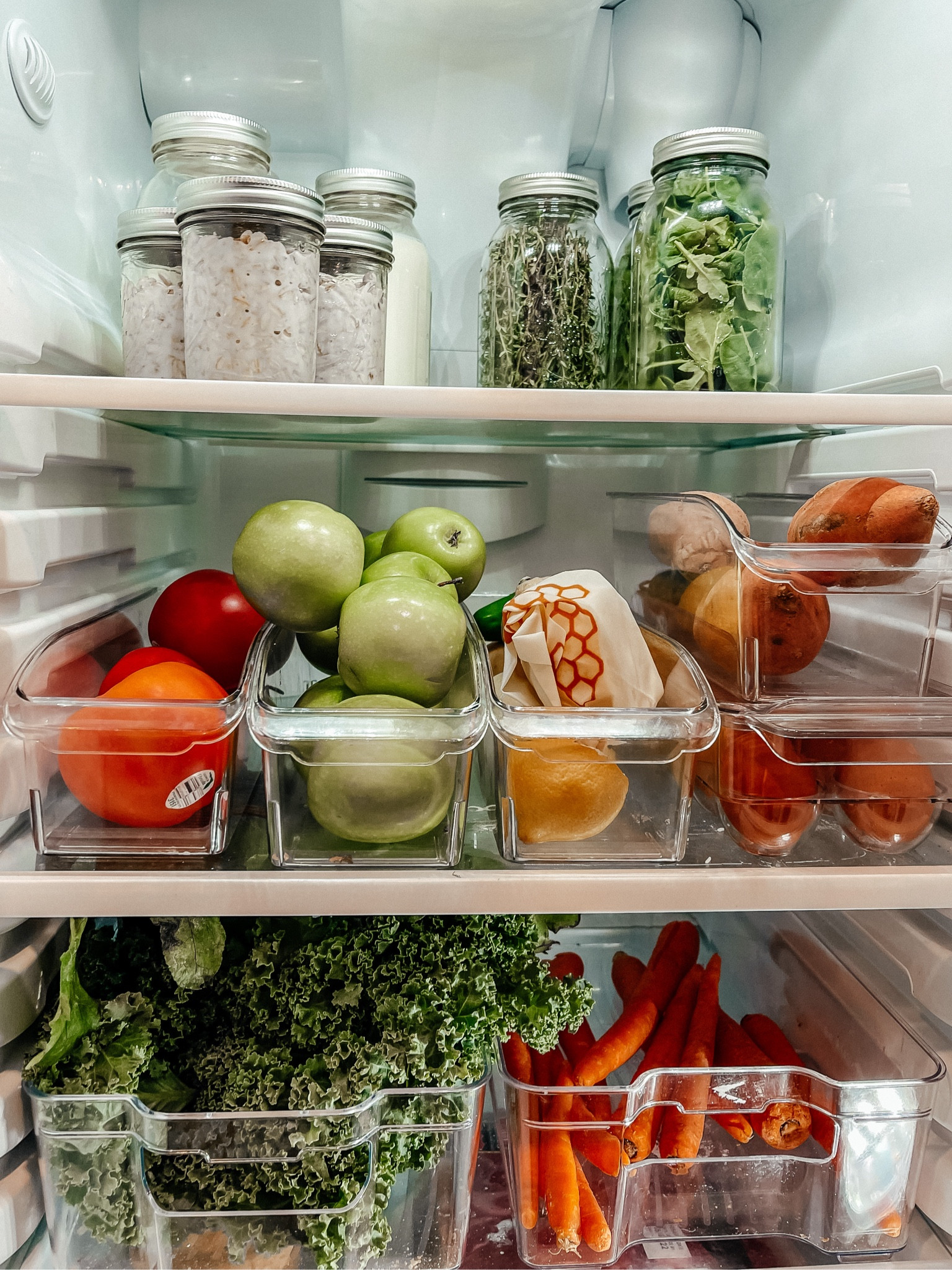 Fridge organization 