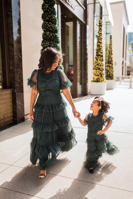 The most beautiful mommy & me dresses this holiday season! 

#LTKHoliday #LTKfamily #LTKkids