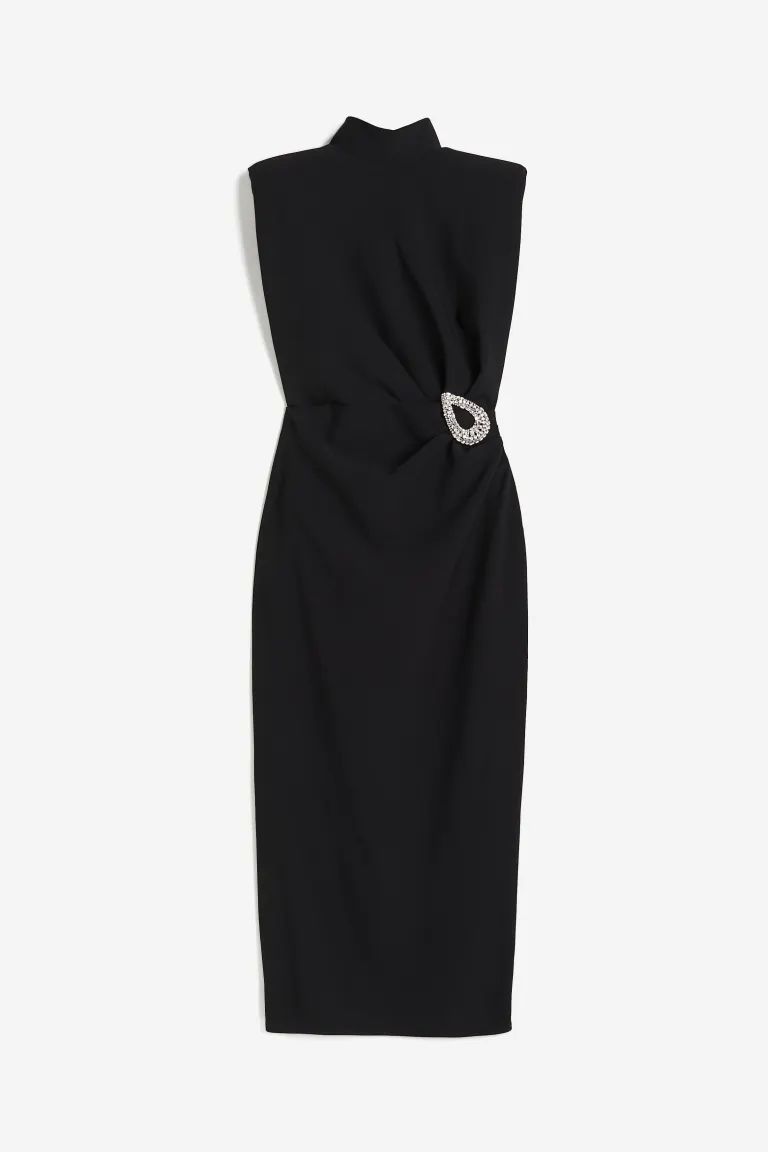 Long Brooch-detail Dress - Black - Ladies | H&M US | H&M (US + CA)