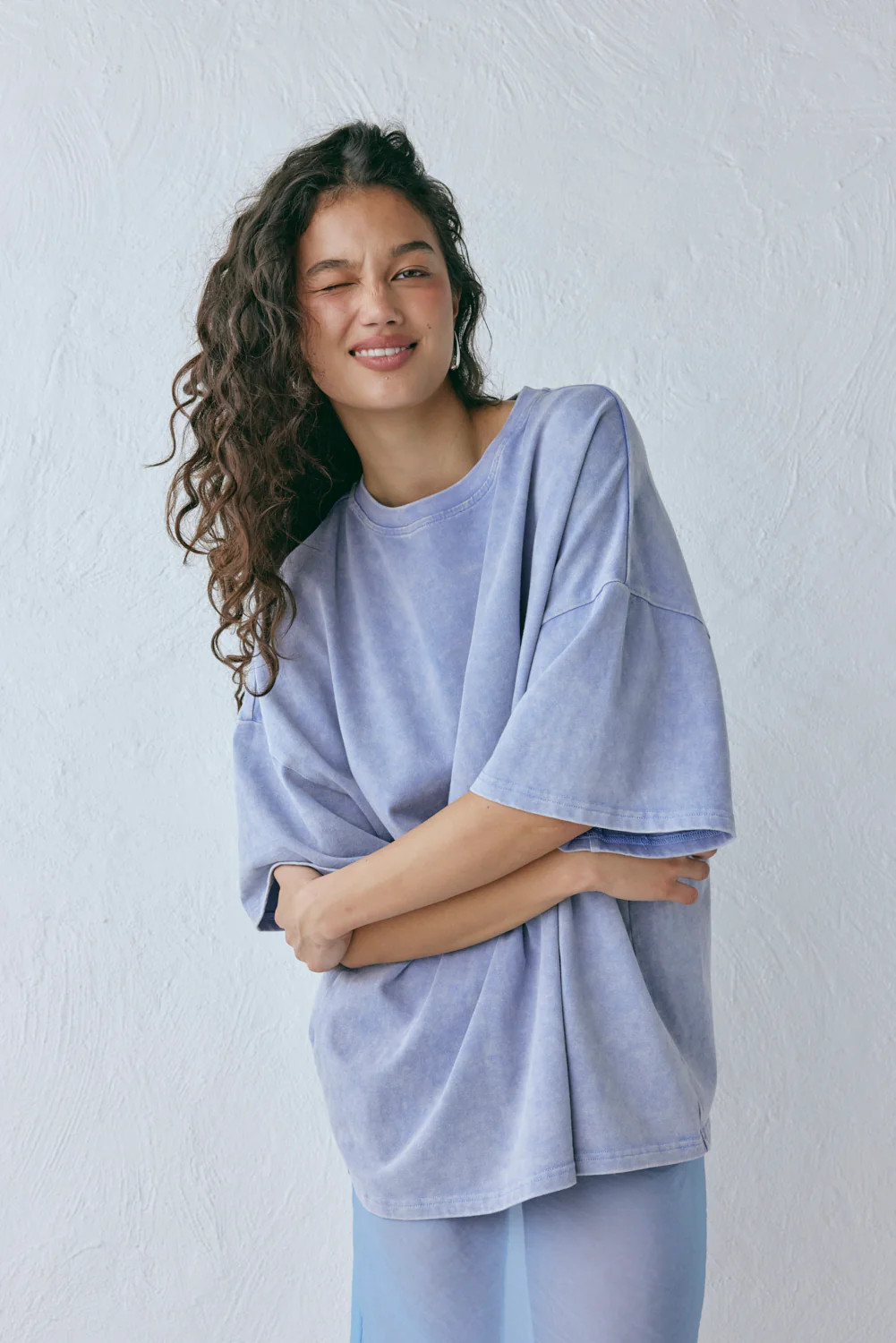 Willow Tee Chalk Blue | VRG Grl