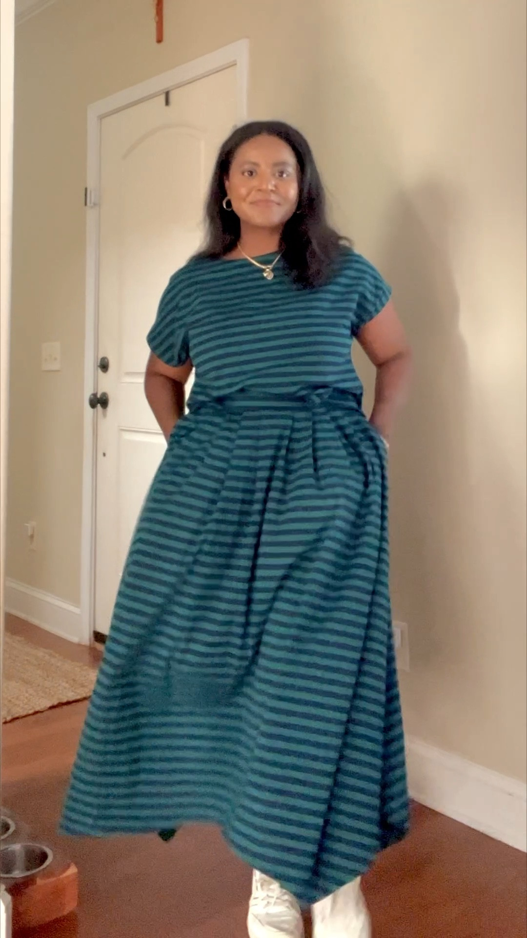 This Amazon set!!! Quality is amazing and it has pockets! Would be cute with a Jean jacket over it for fall 🍁🍂

#LTKStyleTip #LTKMidsize #LTKSaleAlert