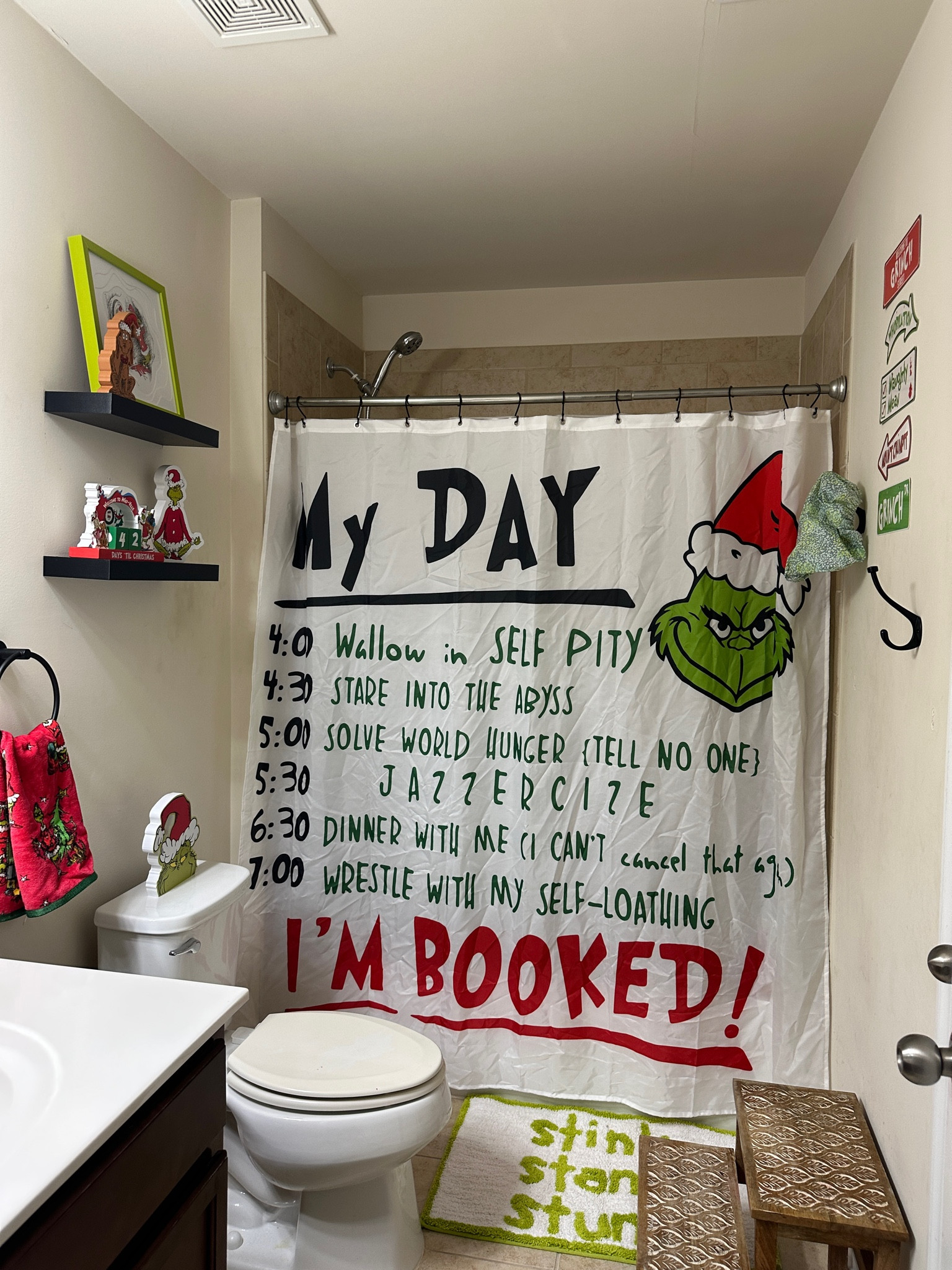 kids bathroom for Christmas ❤️✨