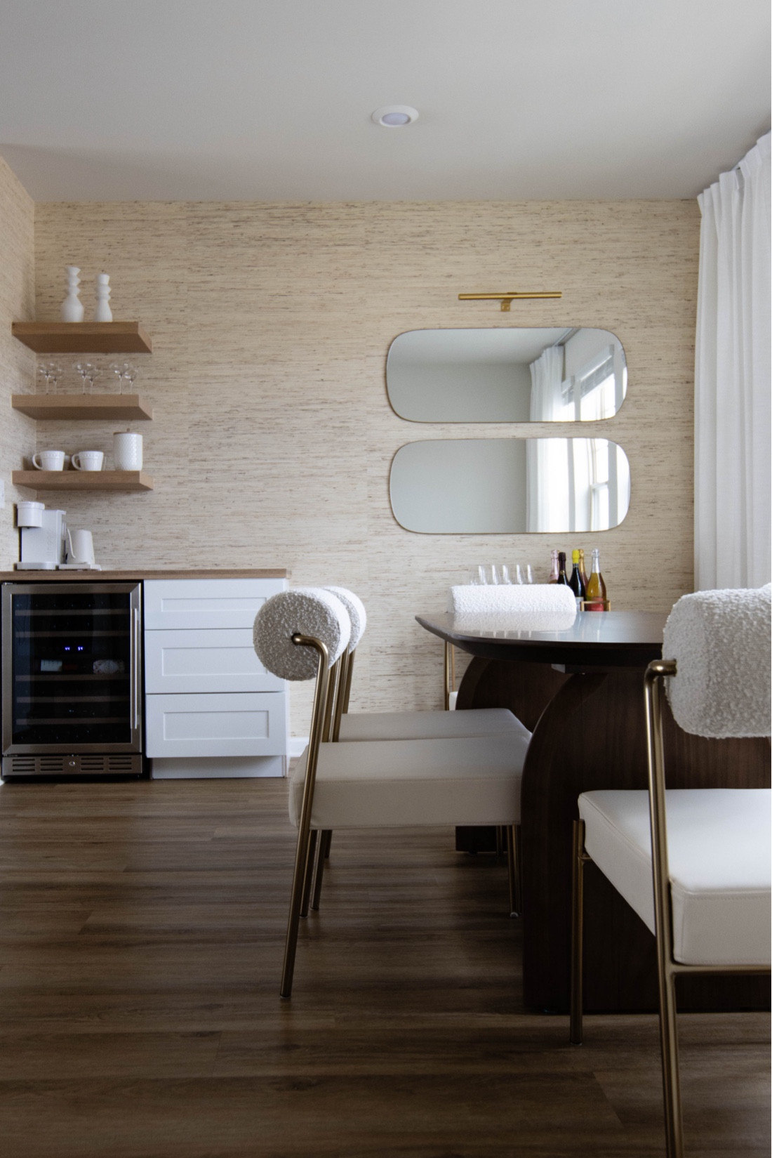Neutral minimal dining room

#LTKhome
