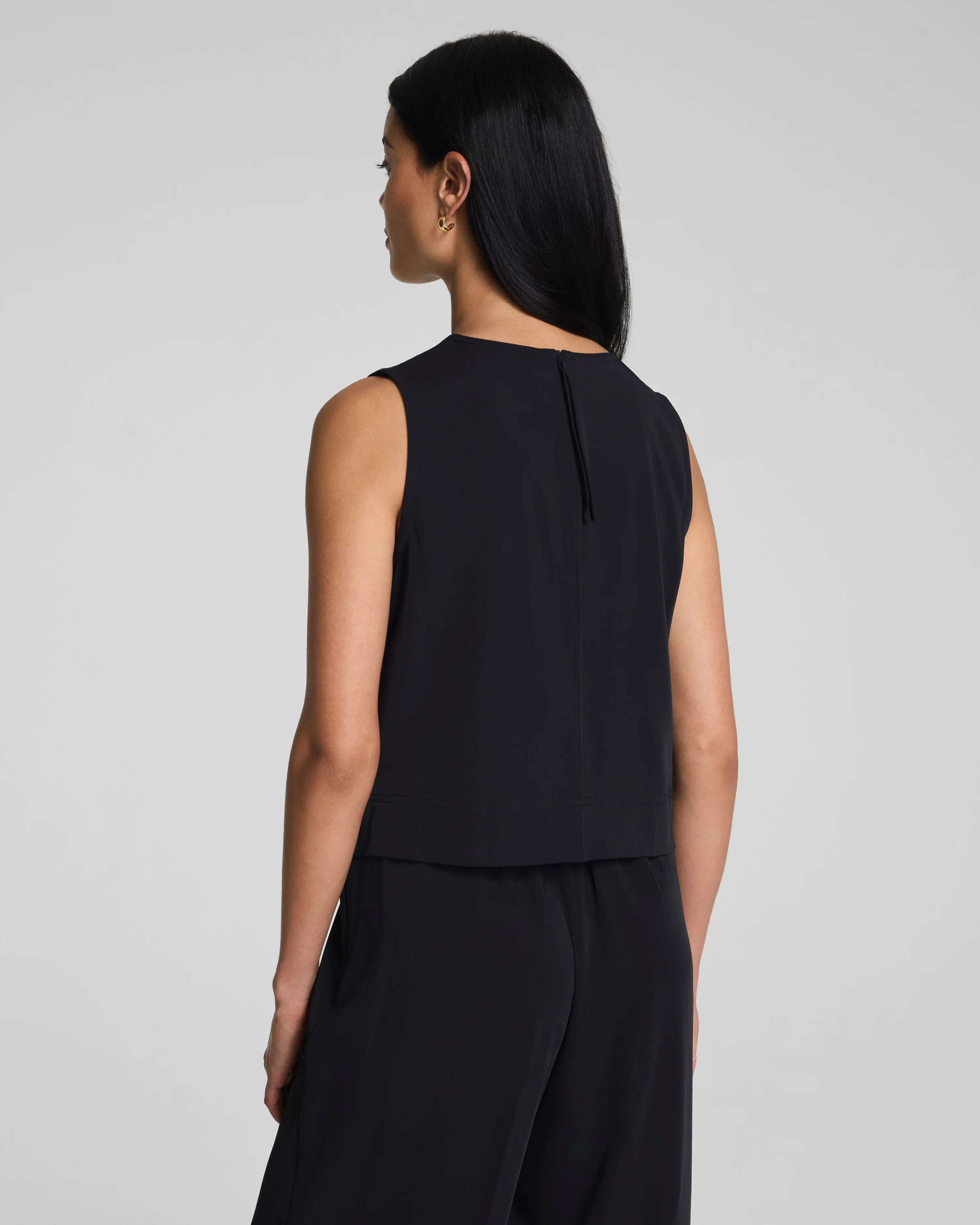 SPANX® CarryOn Crewneck Shell Tank | Travel-Friendly Sleeveless Top | Spanx