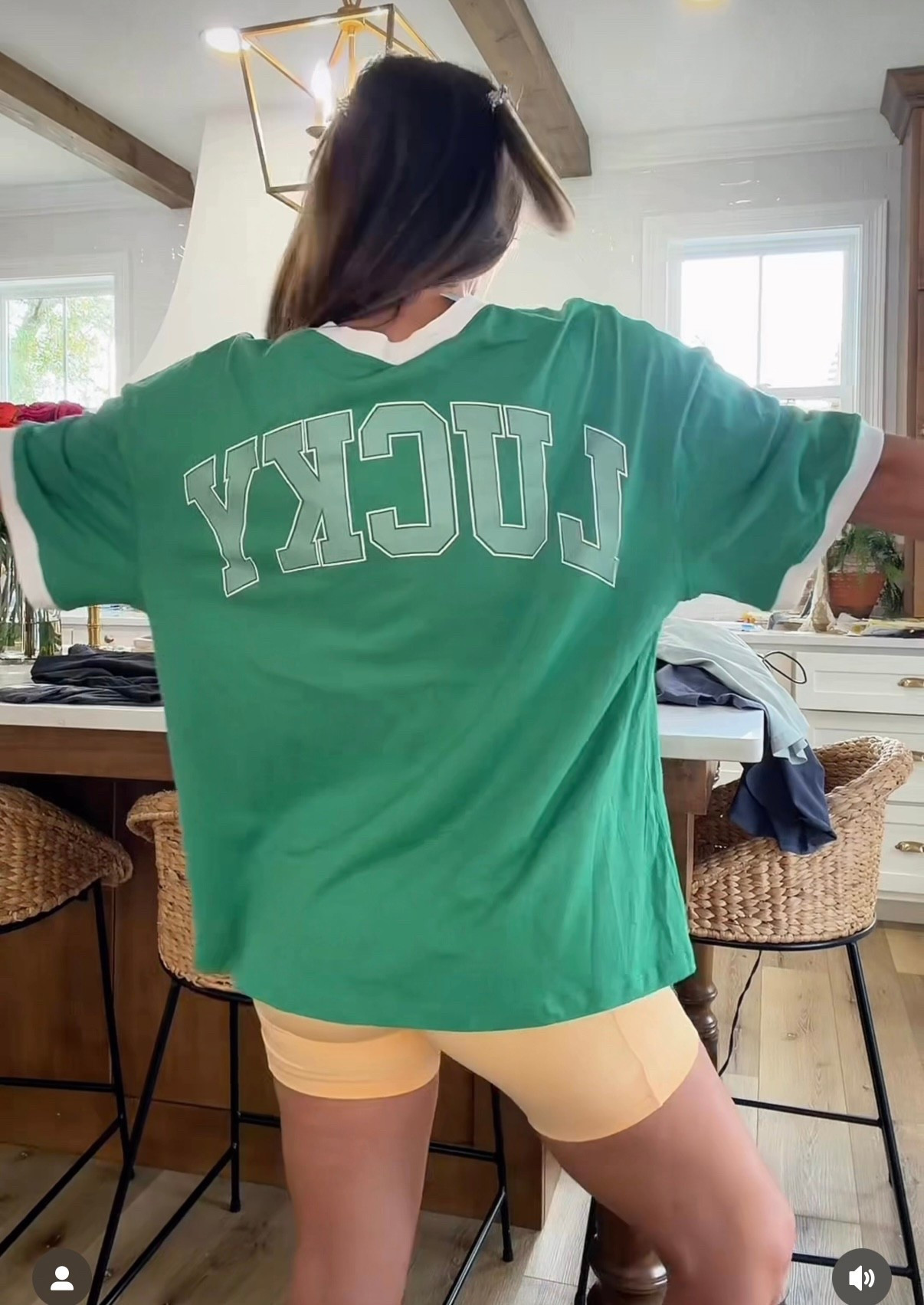 At Patrick’s day outfit

#LTKmomlife #LTKOver40 #LTKFestival