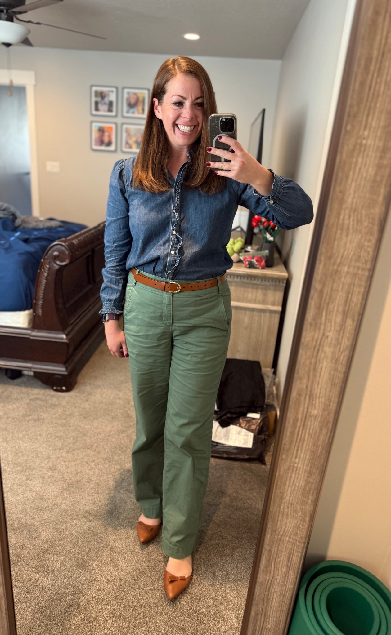 I love a pop of color! These green pants are from Target and I love the fit and length! 

#LTKMidsize #LTKShoeCrush #LTKWorkwear