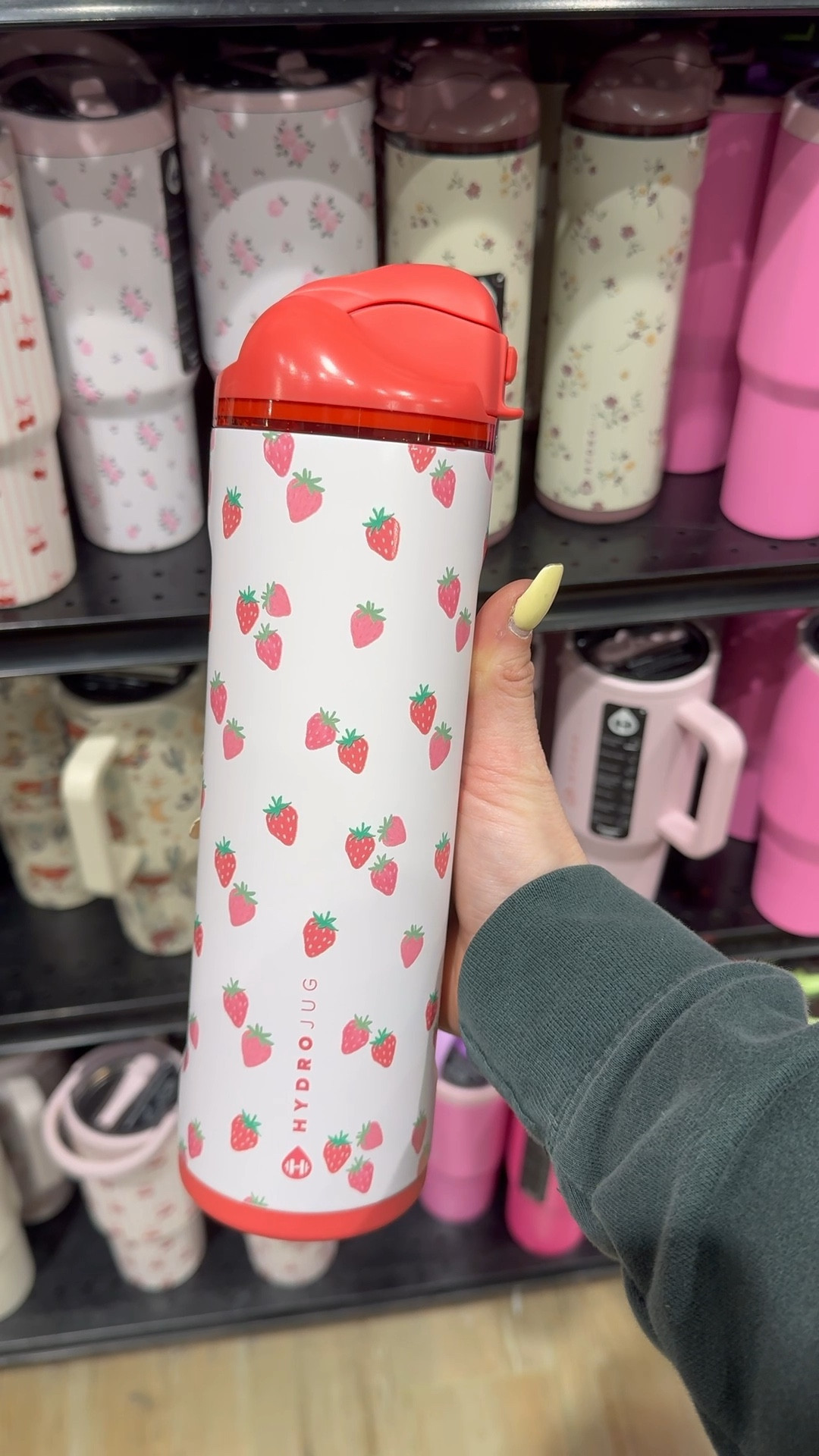 NEW HYDROJUG STYLE!!! launches online April 4th, but are already making it into stores🤭￼ save this post so you remember the launch date!!🩷 All three sizes linked!! 

#LTKActive #LTKfitnessgoals #LTKmomlife