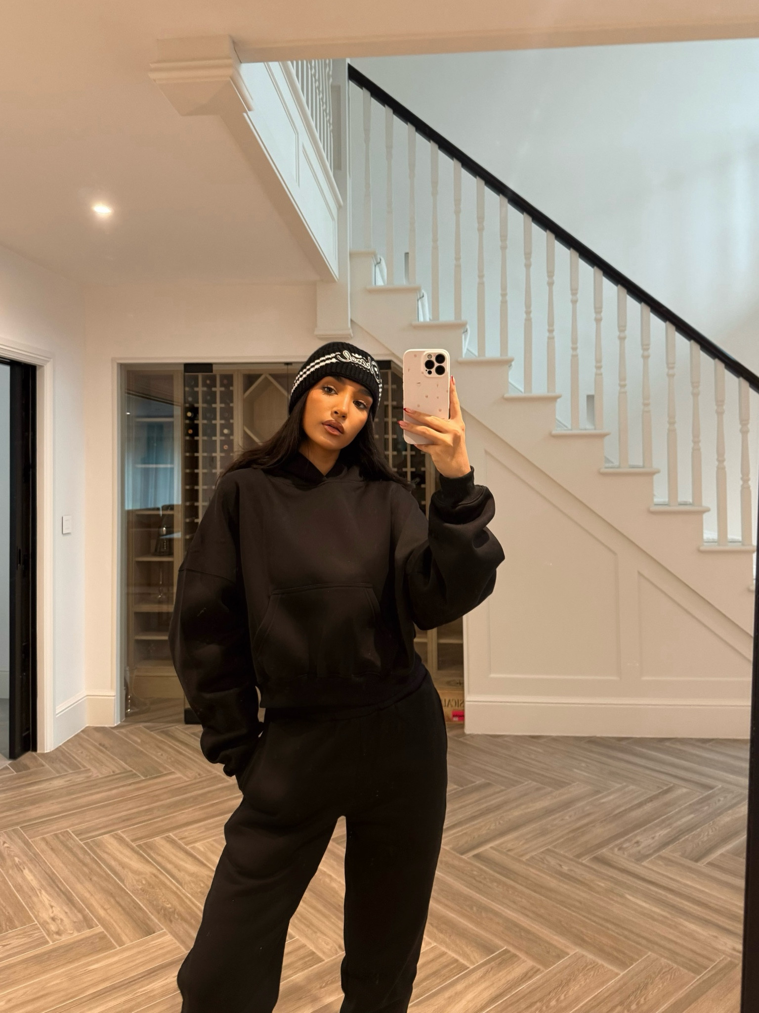 comfy🖤

#LTKuk #LTKFashionMonth #LTKwinter