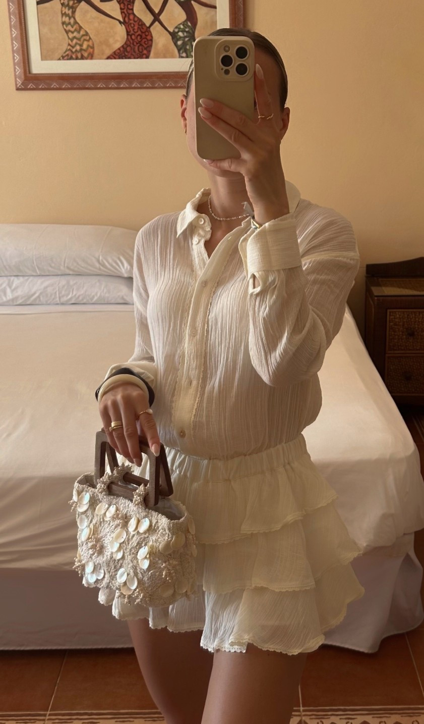 easy holiday ootn 🤍

How unreal is this ruffled jumpsuit dress from ZARA  ✨

#LTKstyletip #LTKuk #LTKeurope